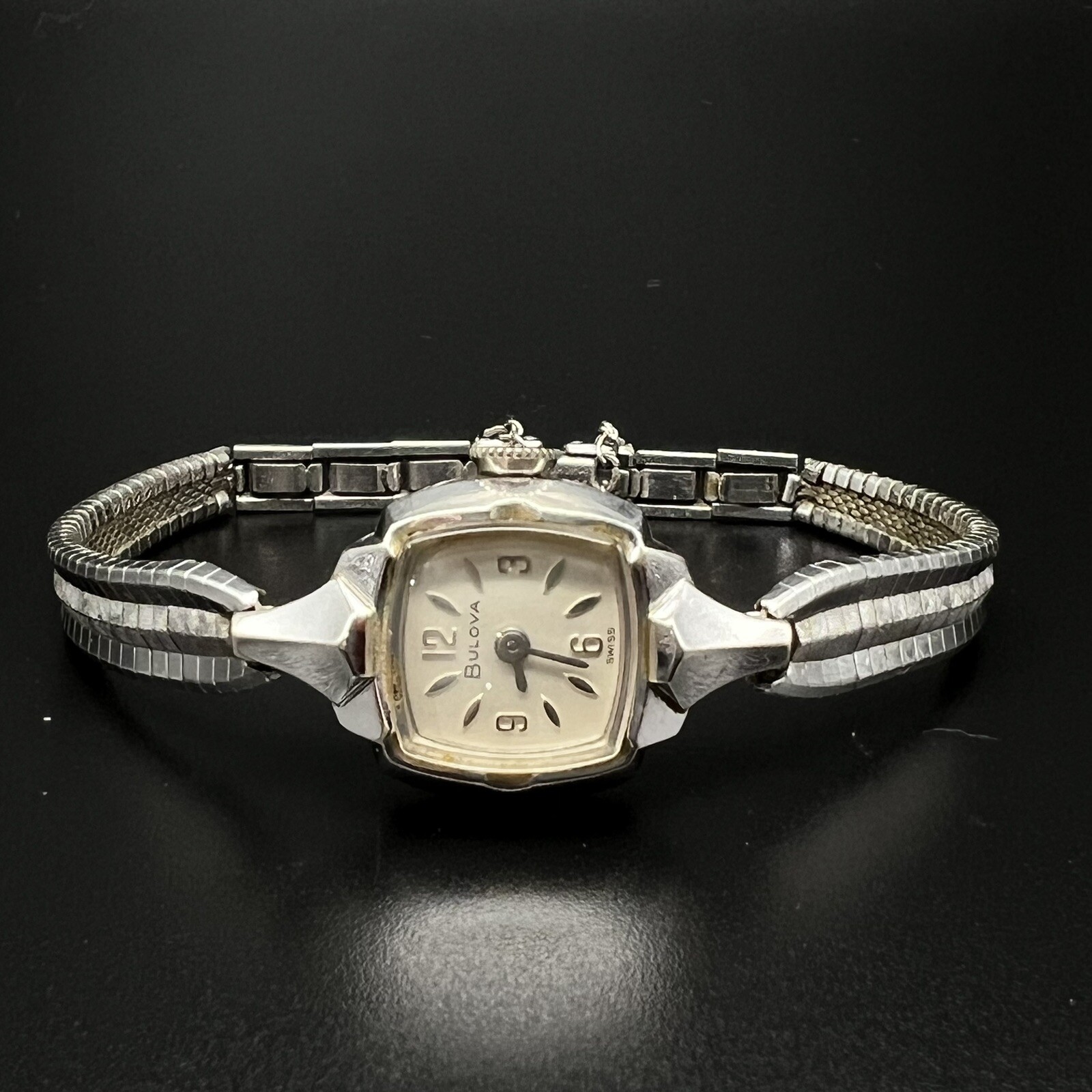 VINTAGE Bulova 10K Gold 6CL 17 Jewels L4 Ladies Watch Parts/Repair