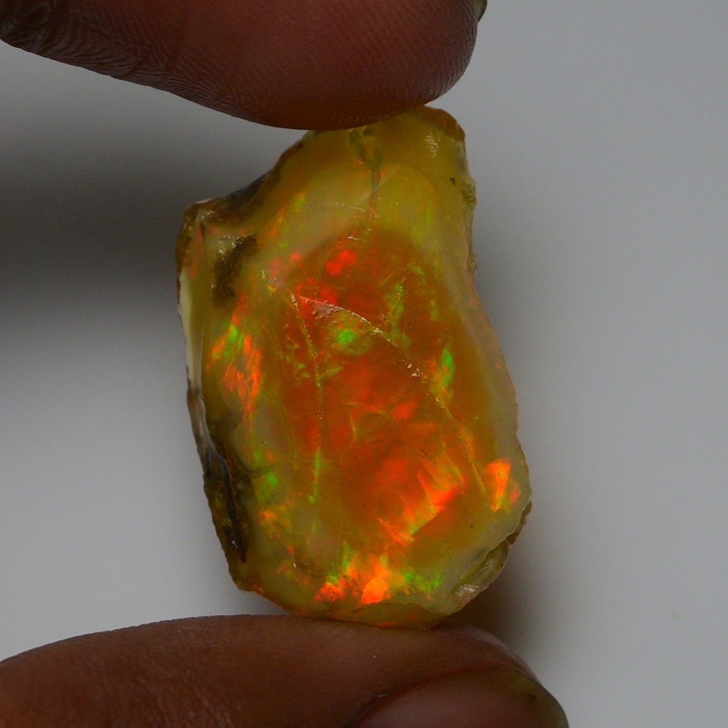 Ethiopian Oil Opal Specimen 22.50 cts Natural Rough Gemstone – Fire Opal Roug