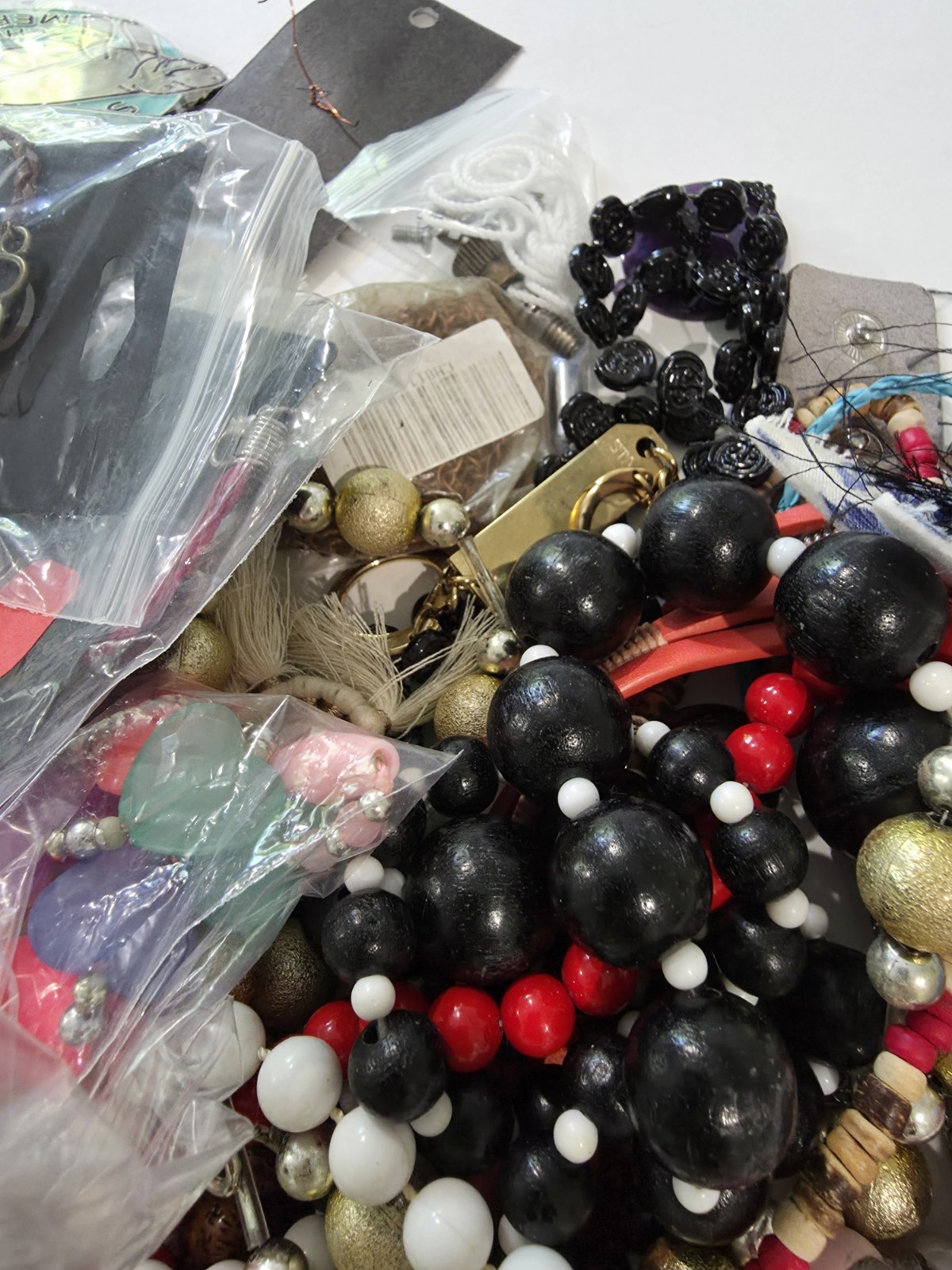 Lot 5.5 lbs of Jewelry FUN for Wear, Repair or Arts Crafts bead necklaces etc
