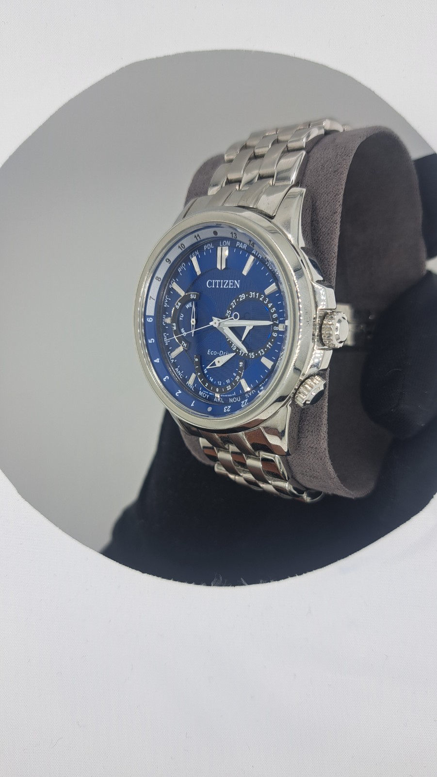 Citizen Men’s Eco-Drive Calendrier BU2021-51L 44mm Blue Dial World Time