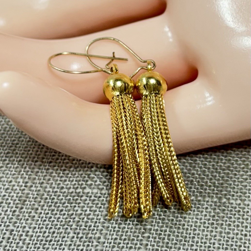 Vintage Gold Tone Dangle Earrings Bead And Tassel Kidney Wire READ DESCRIPTION!