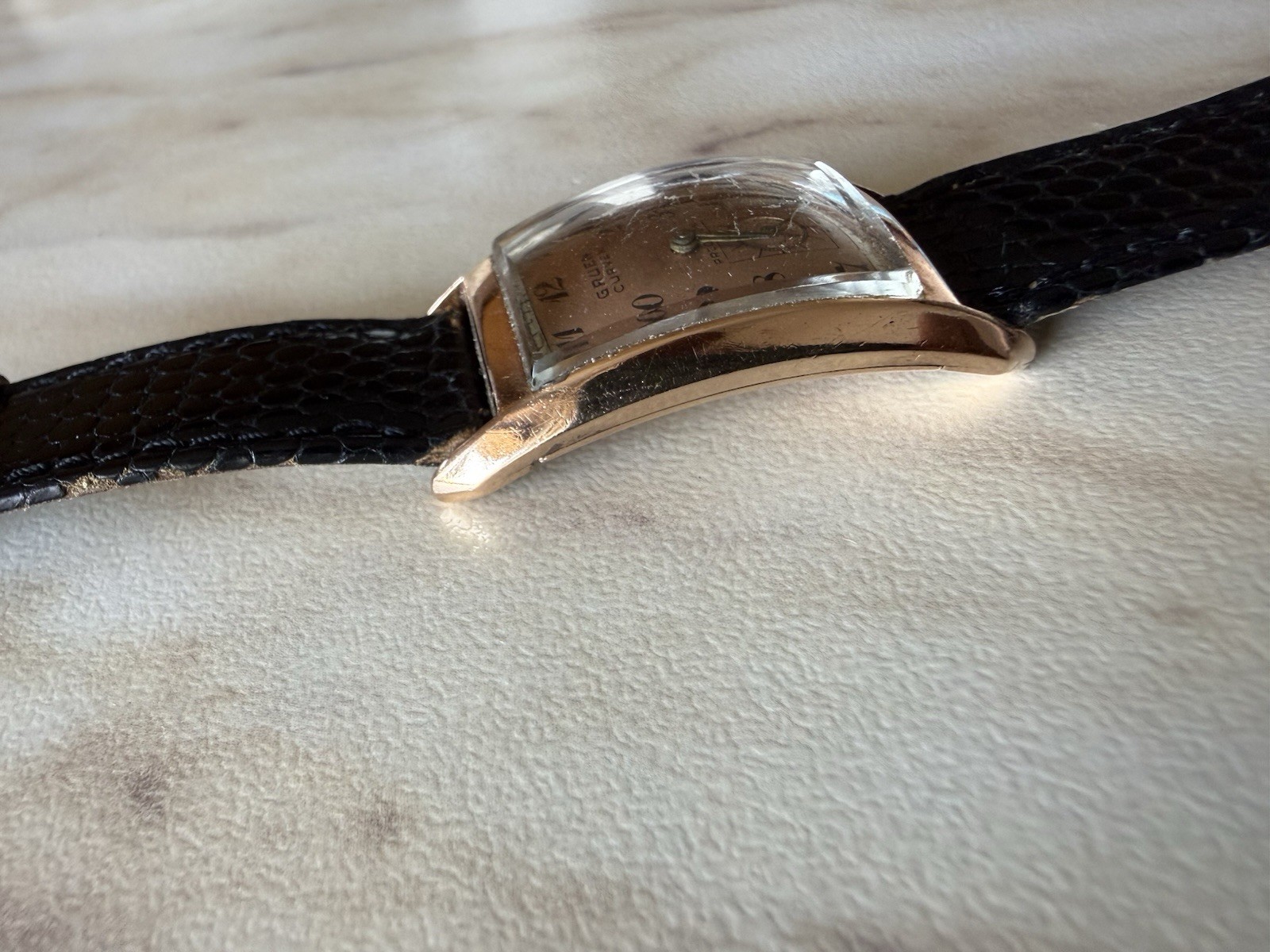 Gruen Curvex Precision Rectangular 14k Rose Gold. Rare and Shaped