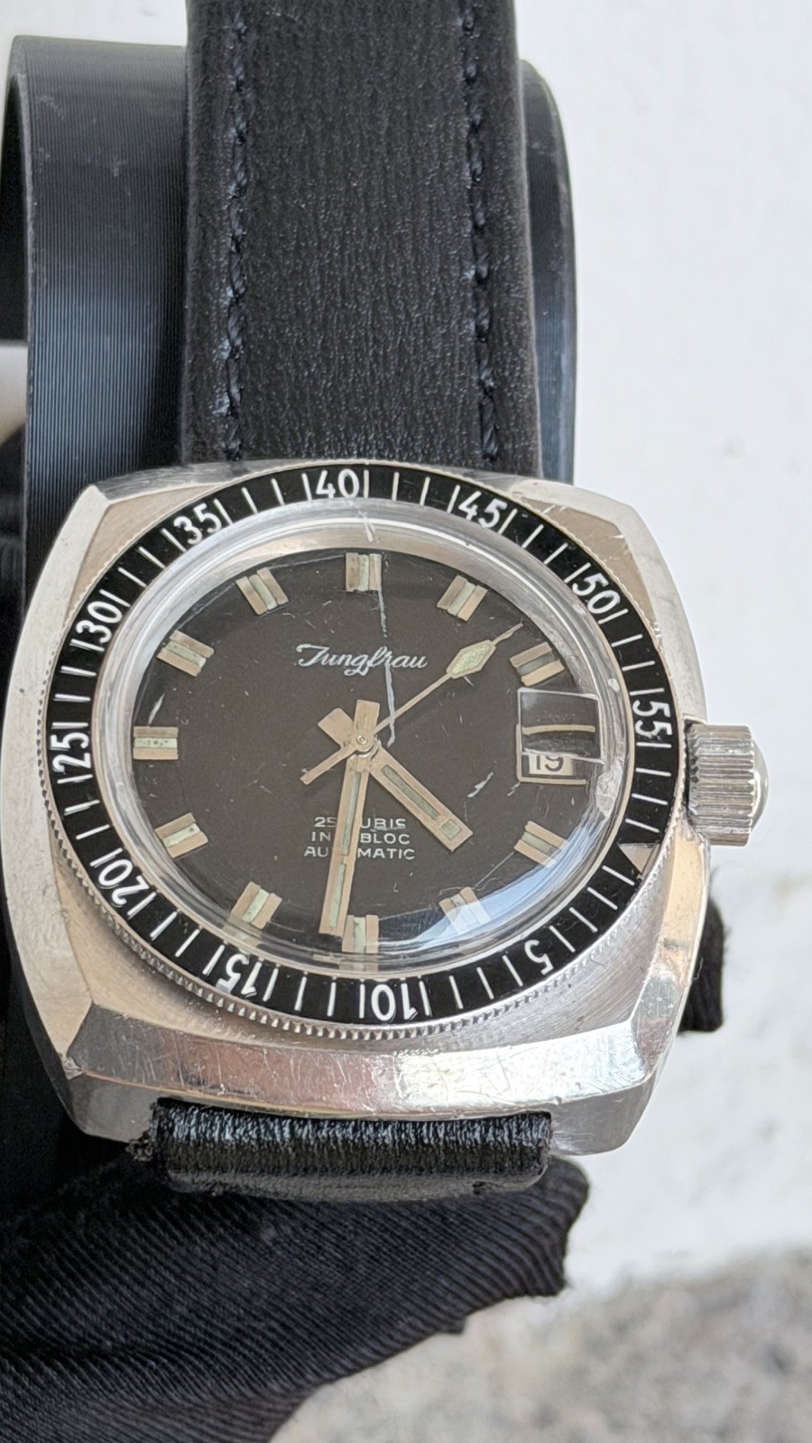 Jungfrau Sub 1968 Diver Automatic ETA 38mm Bakelite Bezel Steel Rare