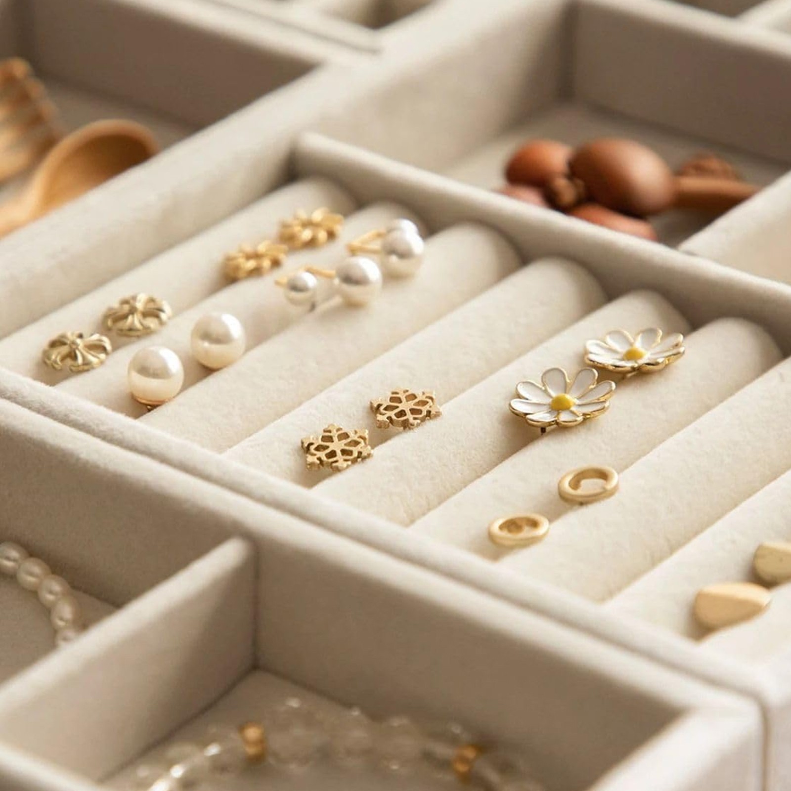 4Pc Jewelry Tray Set Drawer Organizer Stackable Ring Necklace Box