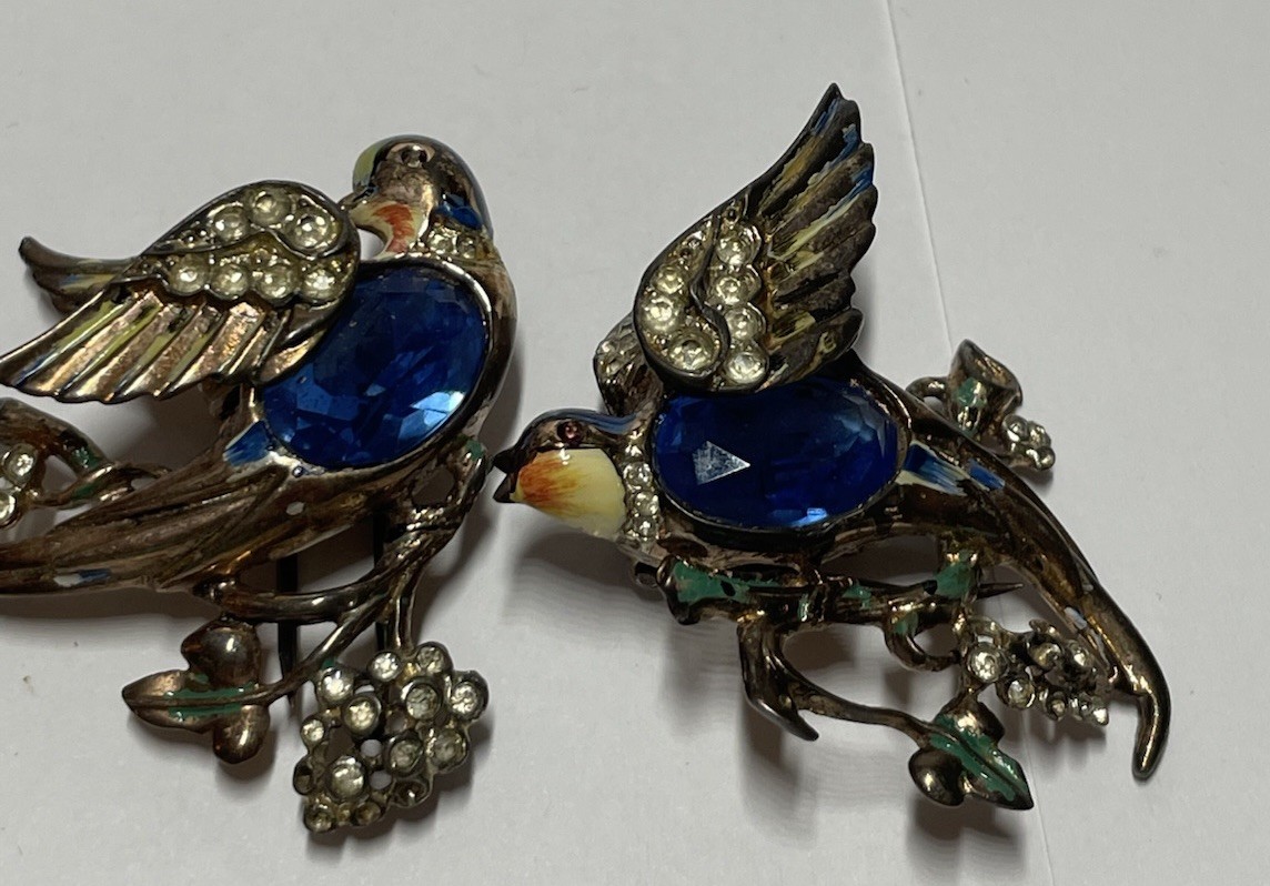 Duette Coro Craft Vermeil Sterling Pair Fur Clips Brooch Pin Birds Jelly Belly