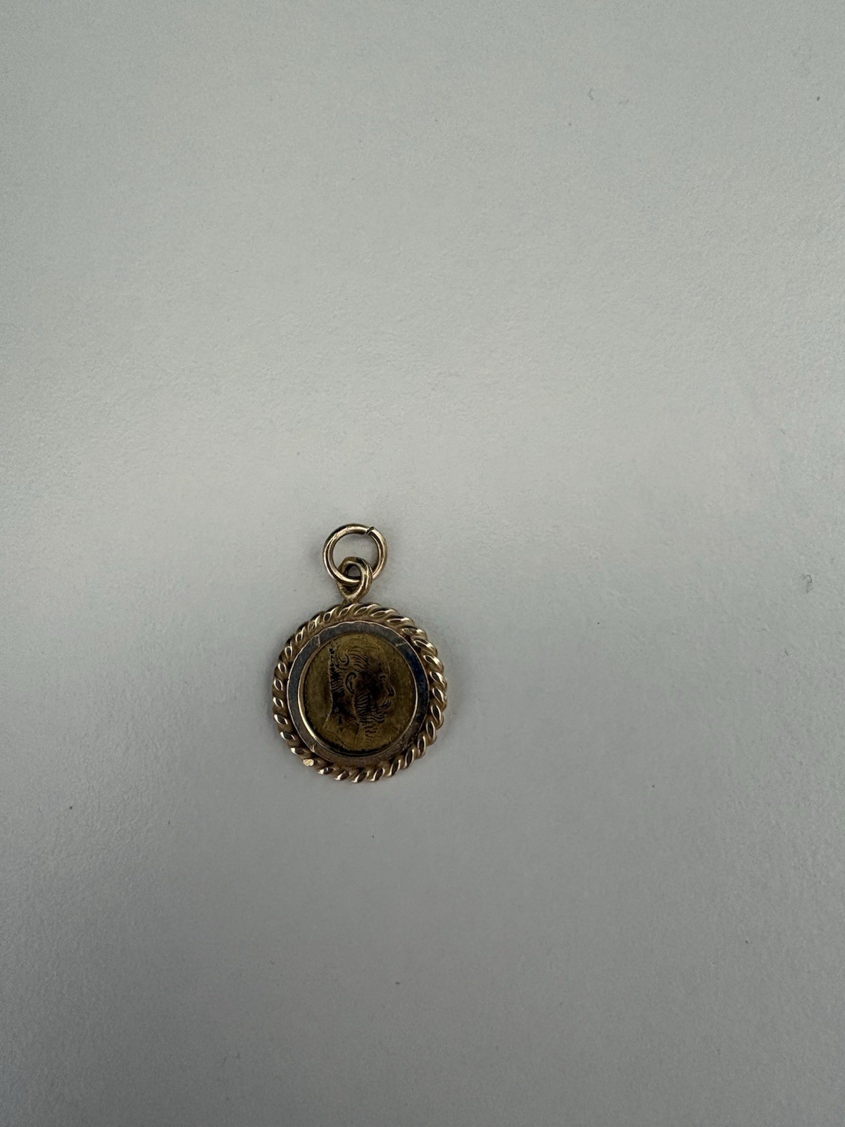 14kt Yellow Gold Imperio Mexicano 1865 Coin Pendant 1.1gram