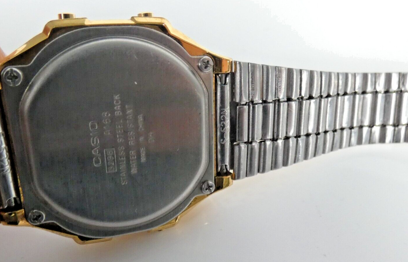 Casio A168WG-9EF Watch Gold Digital Retro Classic Illuminator