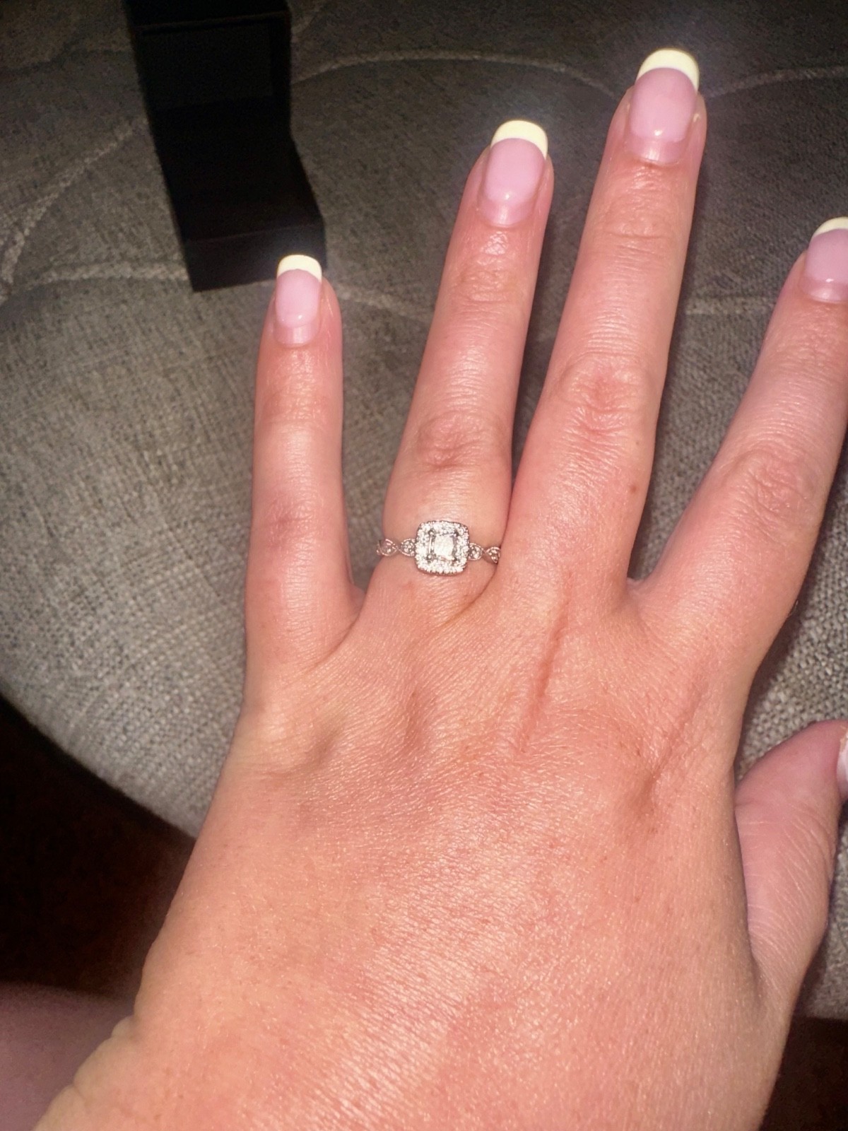 Authentic Zales Diamond Engagement Ring. 14k White Gold Diamond Halo.