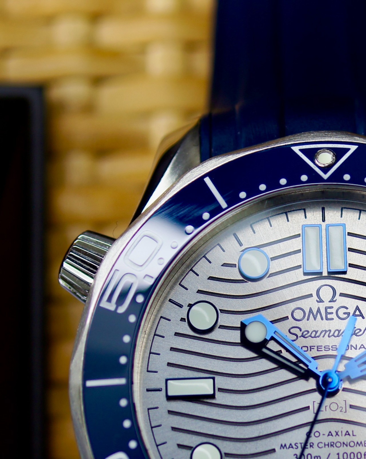 2021 OMG Seamaster Diver 300M “Gray Ghost” 210.32.42.20.06.001 Full Set