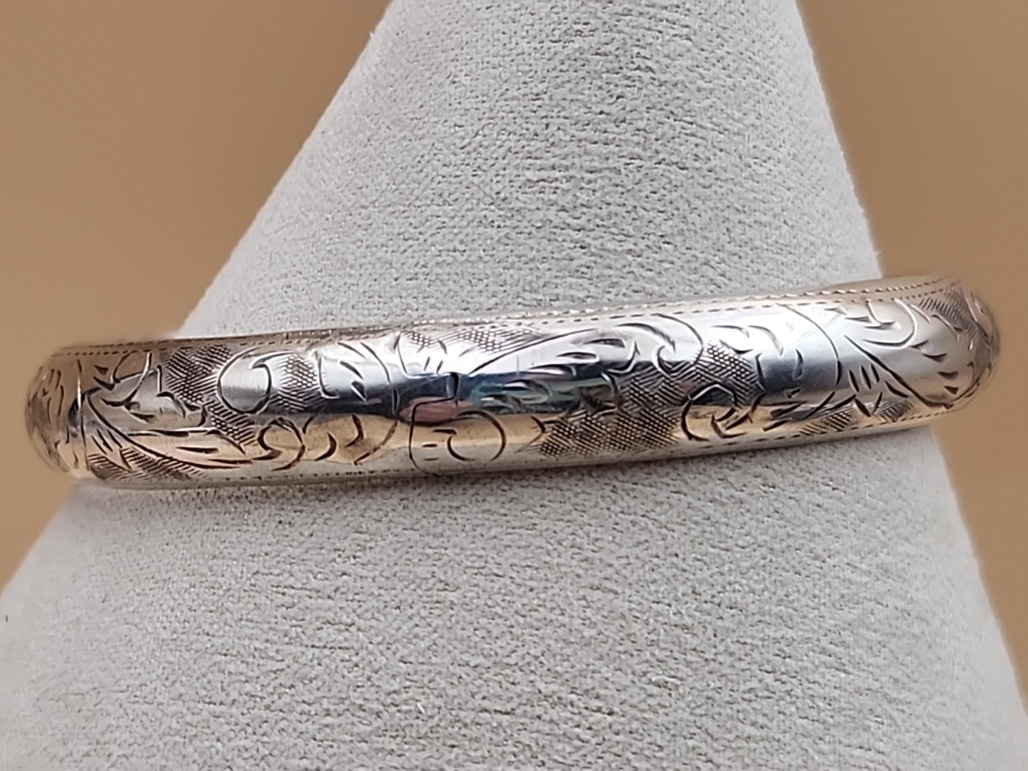 Sterling Silver Vintage Hand Engraved/Hinged Cuff Bracelet With Safety Chain