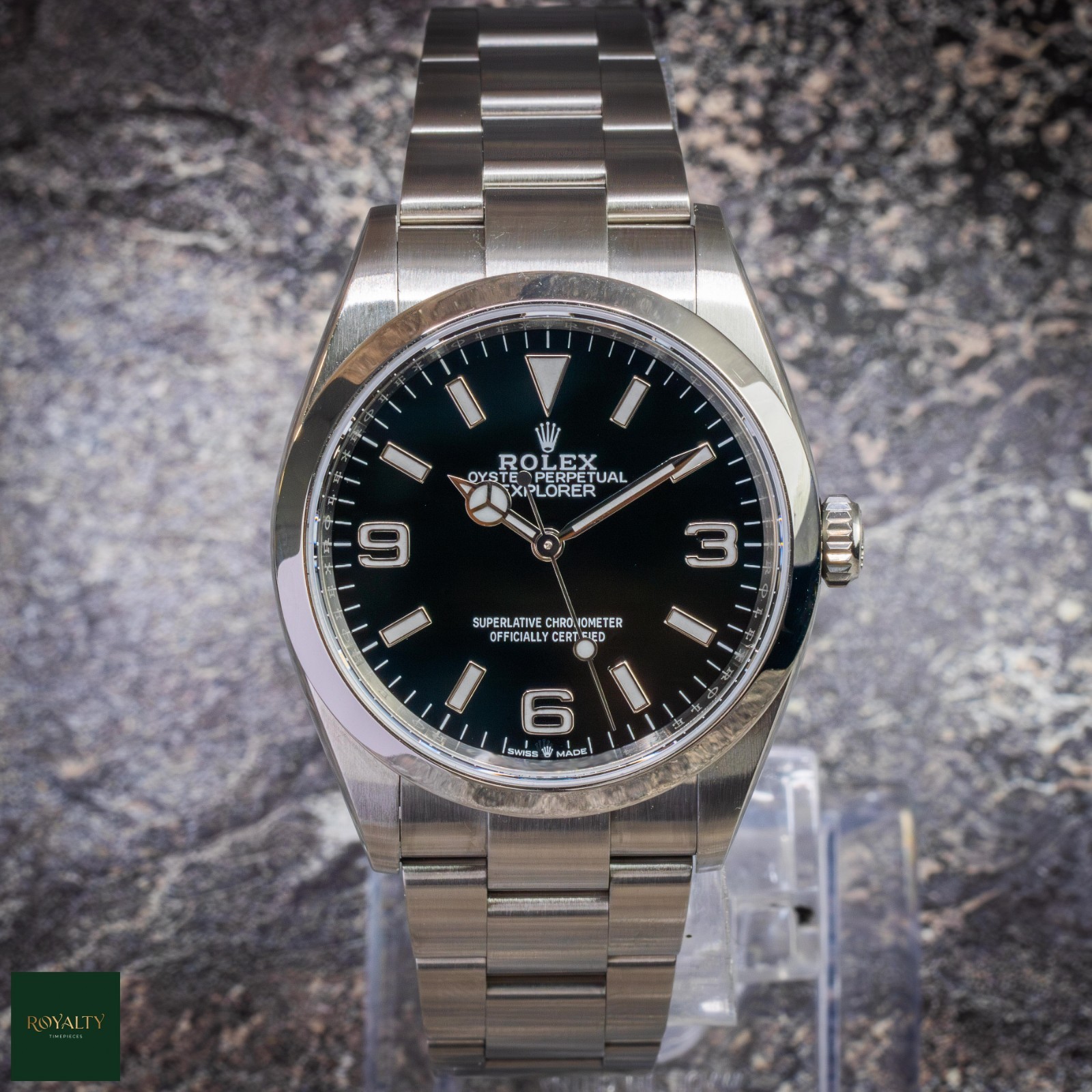 Rolex Explorer 36 124270 Explorer I 2023 Box & Papers Oystersteel Black Dial