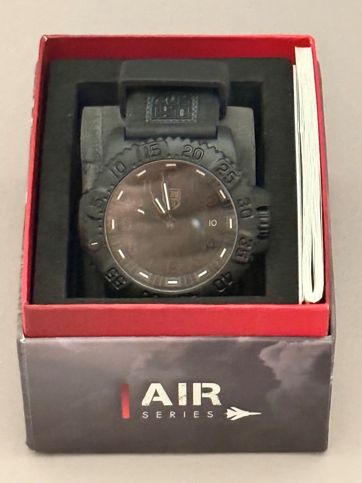 Luminox Navy SEAL SWISS Quartz Black Dial 200M Men’s Diver Watch XS.3501.BO.1