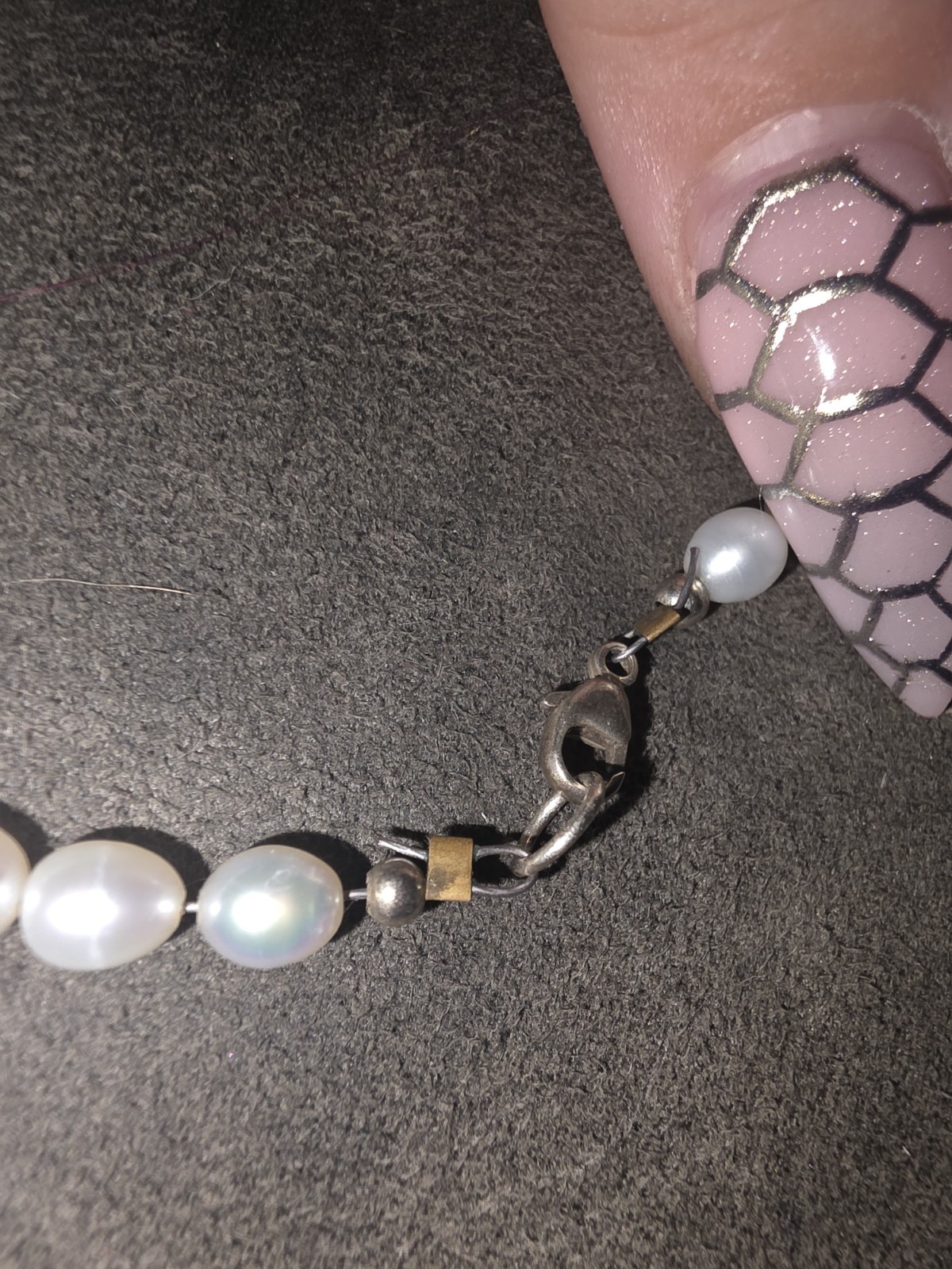 White Round Pearl Beaded Strand Necklace with Clasp, Ball/Bead Chain