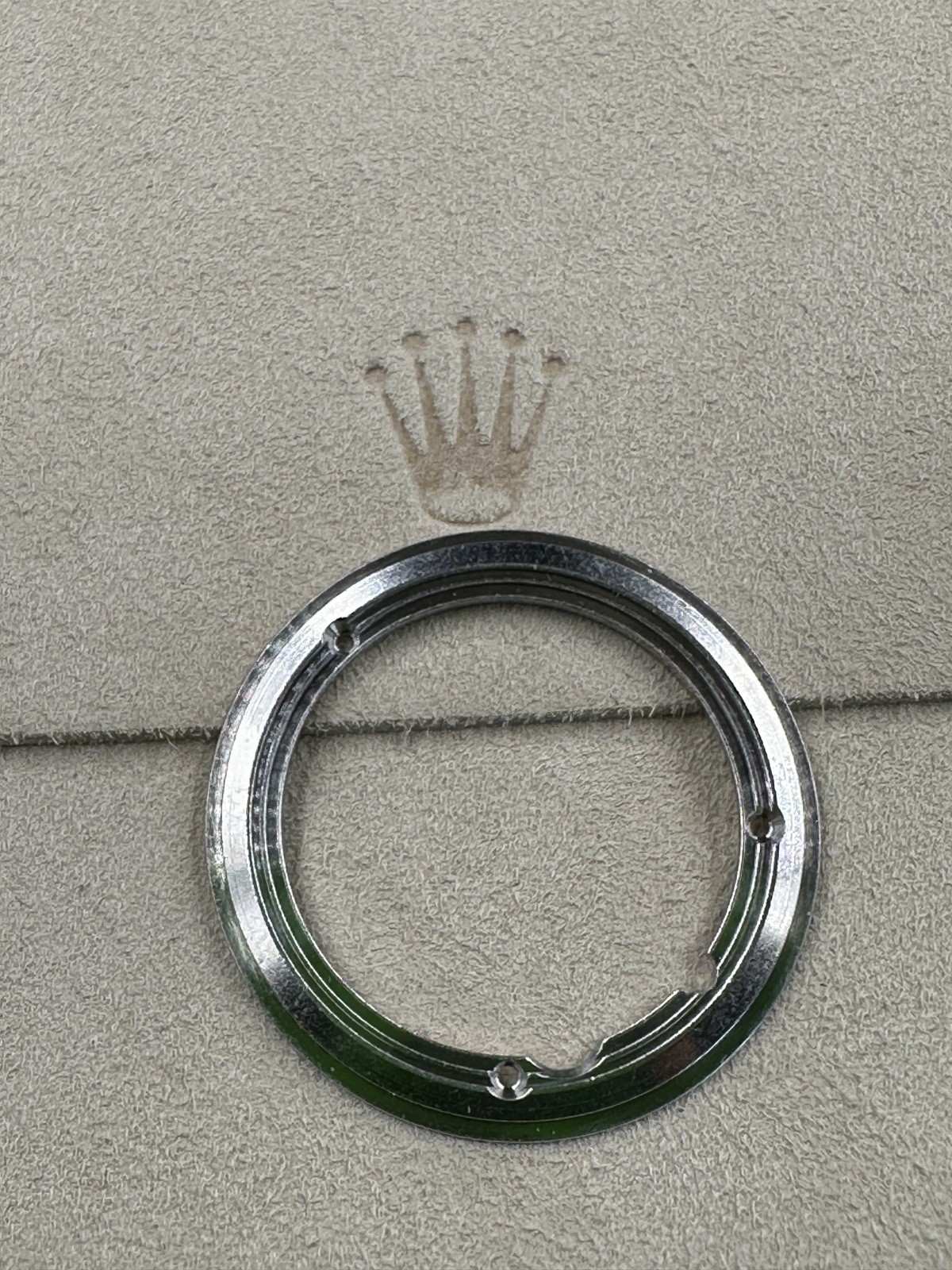 Genuine Rolex Day Date Cal 1555 and 1556 8015 Date Indicator Seating Watch Part