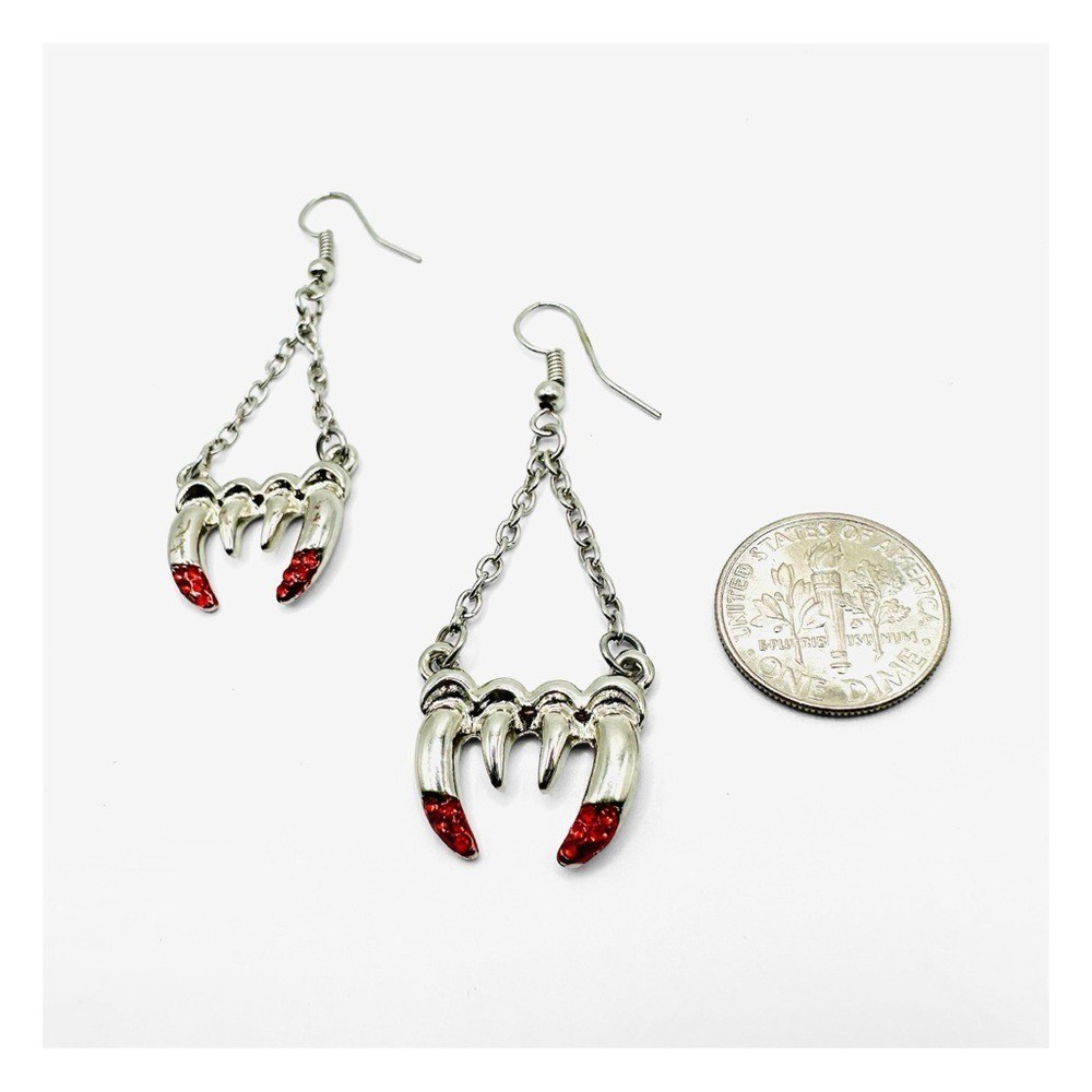 Vintage Vampire Fangs Halloween Fashion Forward Dangling Earrings Silver/Red