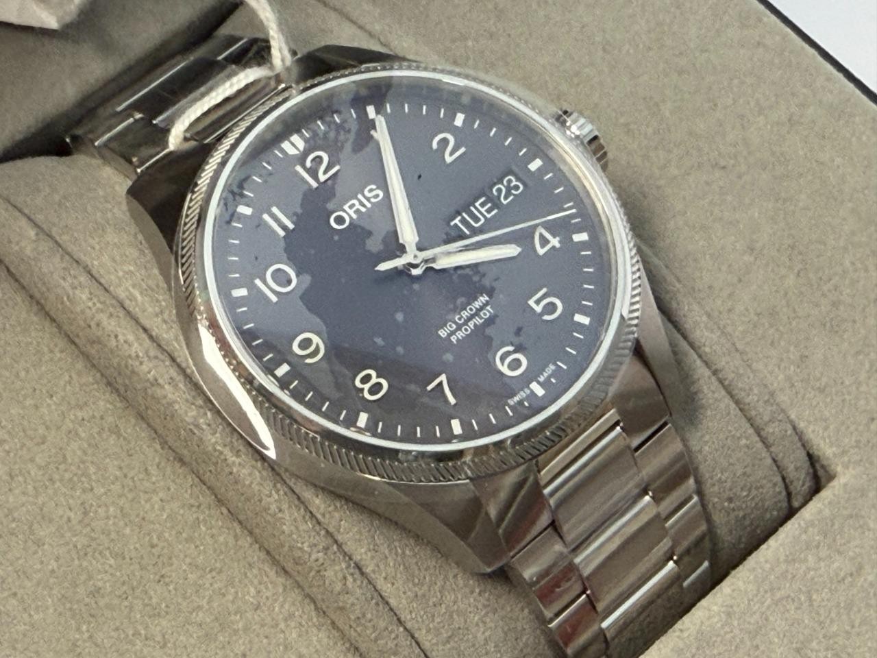NWT! Oris Big Crown ProPilot Big Day Date Auto Grey Dial Watch FULL SET!