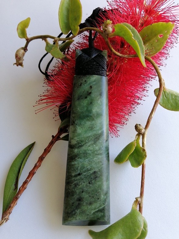 New Zealand Jade Greenstone Toki Matt XL Large pendant 110mm L x 30mm Unisex