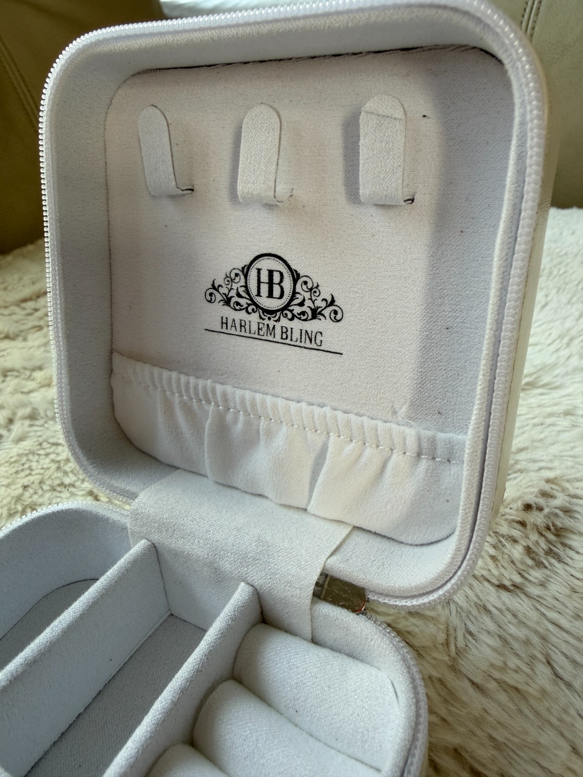 Harlembling Mini Leather Travel Jewelry Box Case