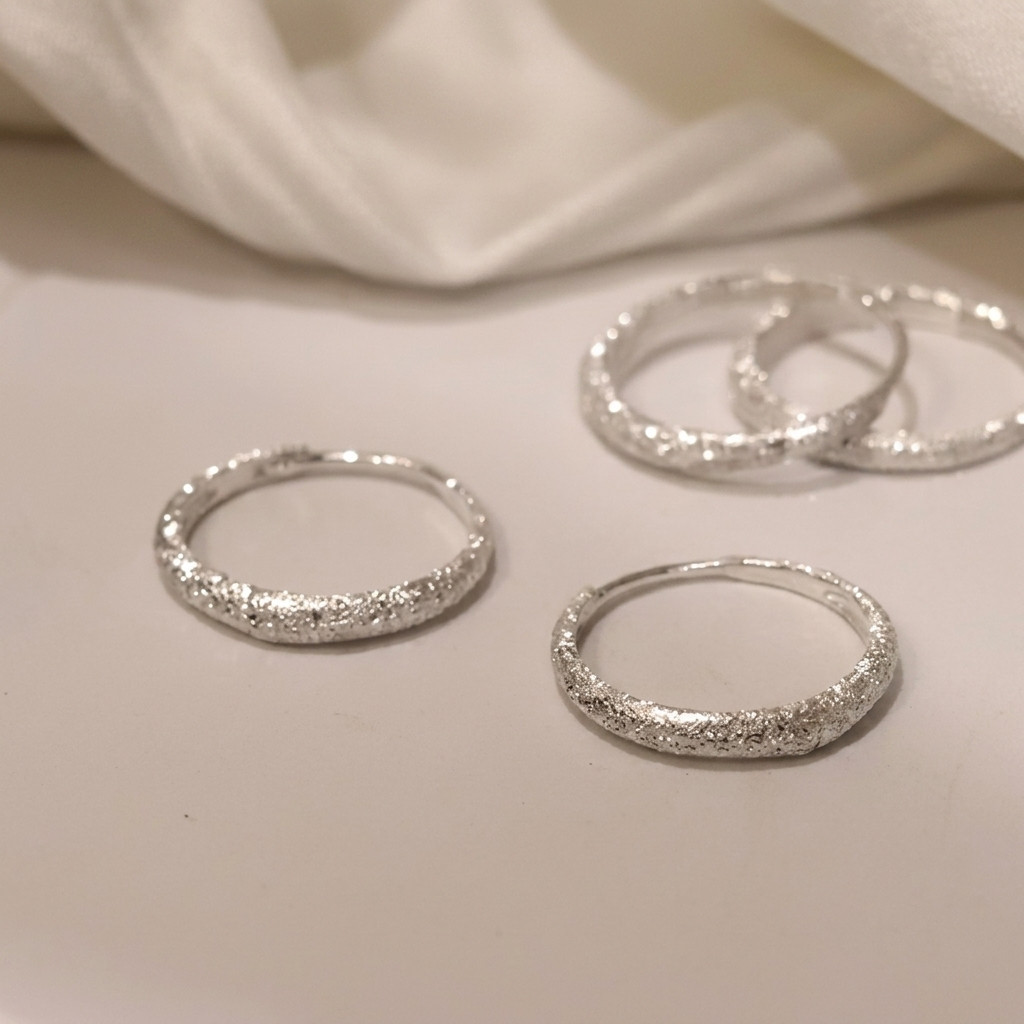 2Pcs Circle Hoop Earrings Simple Round Huggie Fashion Jewelry
