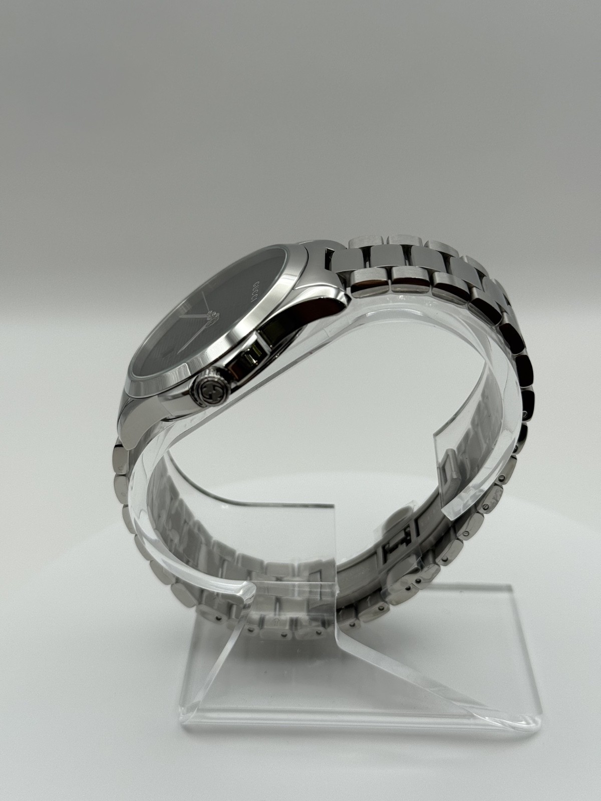 Versace VERD00318 Palazzo Empire white gold Stainless Steel Swiss Watch 43mm.