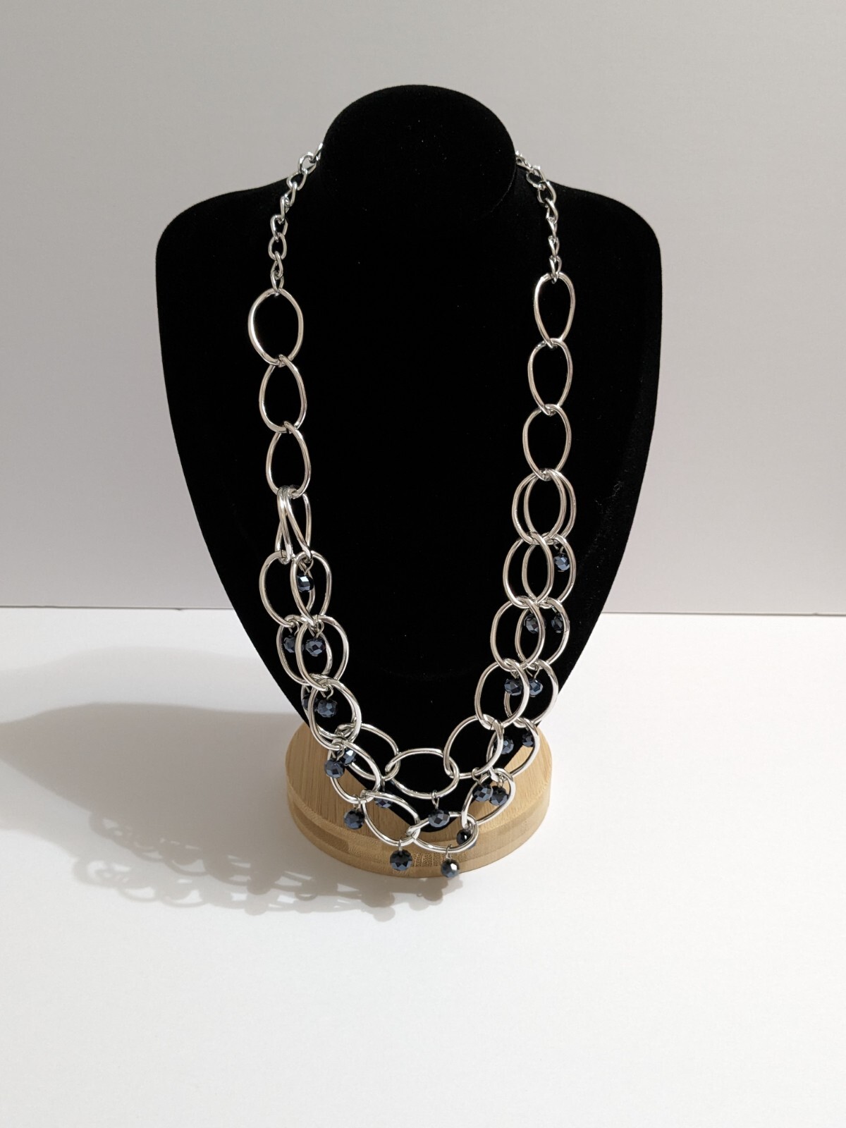 Oval Link Double Layer Silver Tone Necklace With Blue Acrylic Beads. 20″, 22″.