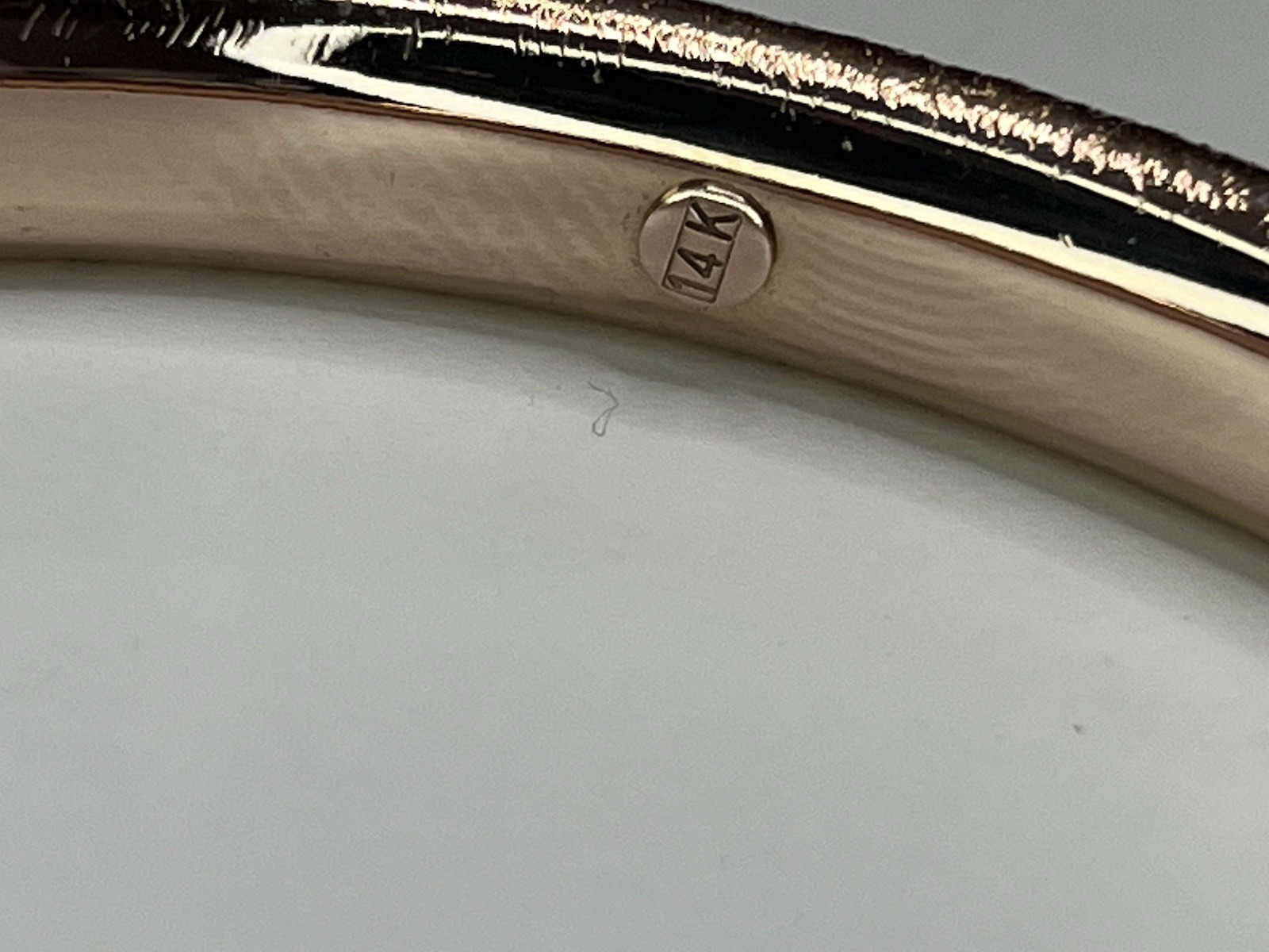 One Milor Italy 14K Rose Gold Over Resin Textured Bangle Bracelet 8”