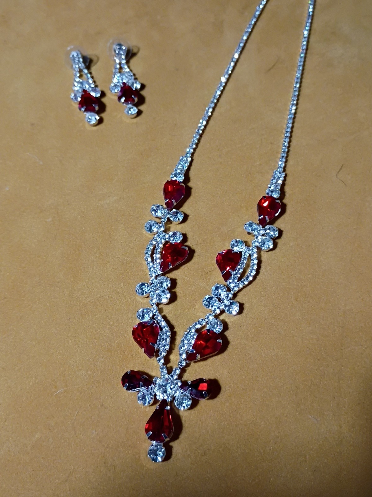 Vintage Sparkly jewelry Set.Red,Dangly, Statement Gorgeous Perfect For A Night