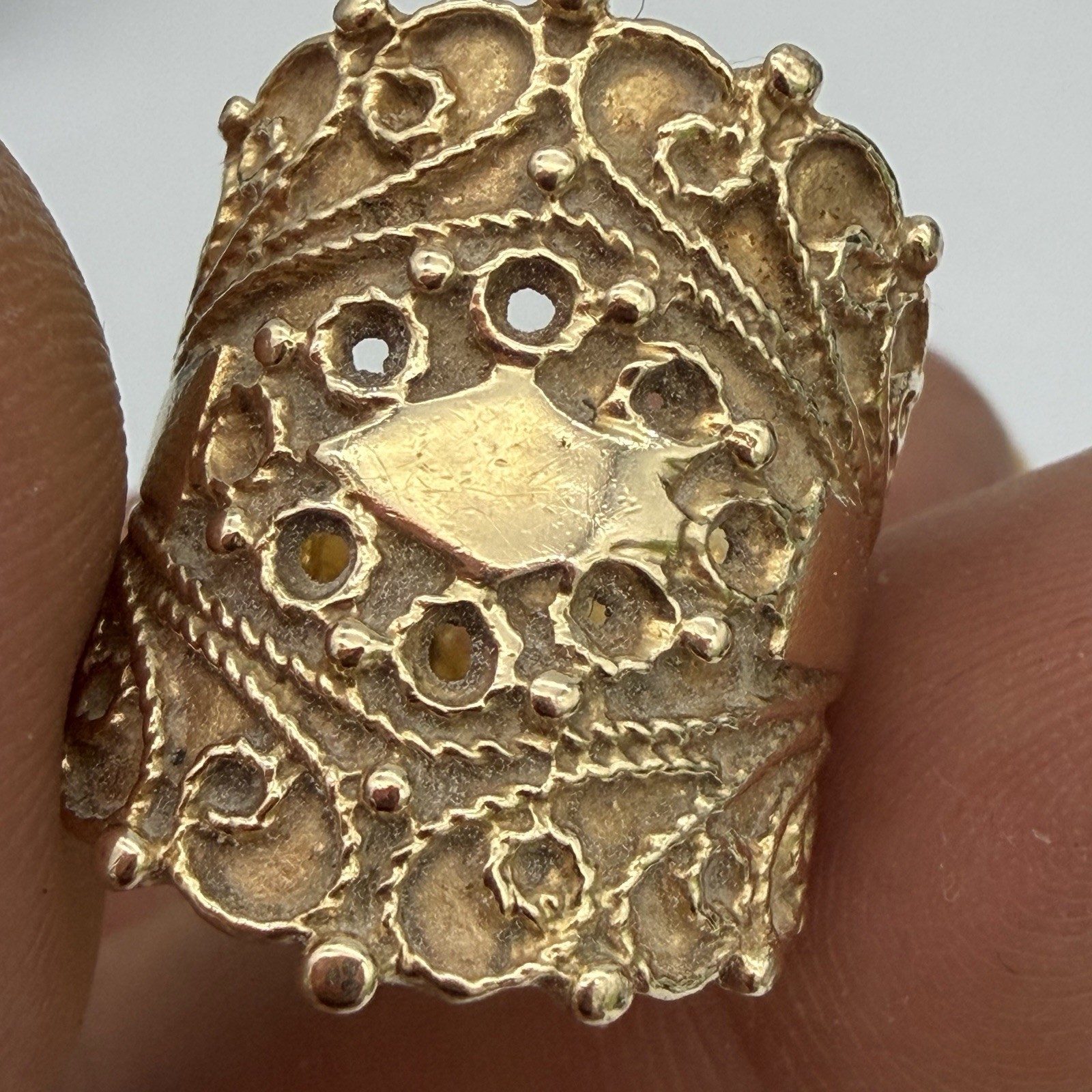 Estate 14k Yellow Gold Etruscan Byzantine Ring Wide Band Ornate 7.38 Gr Sz 5
