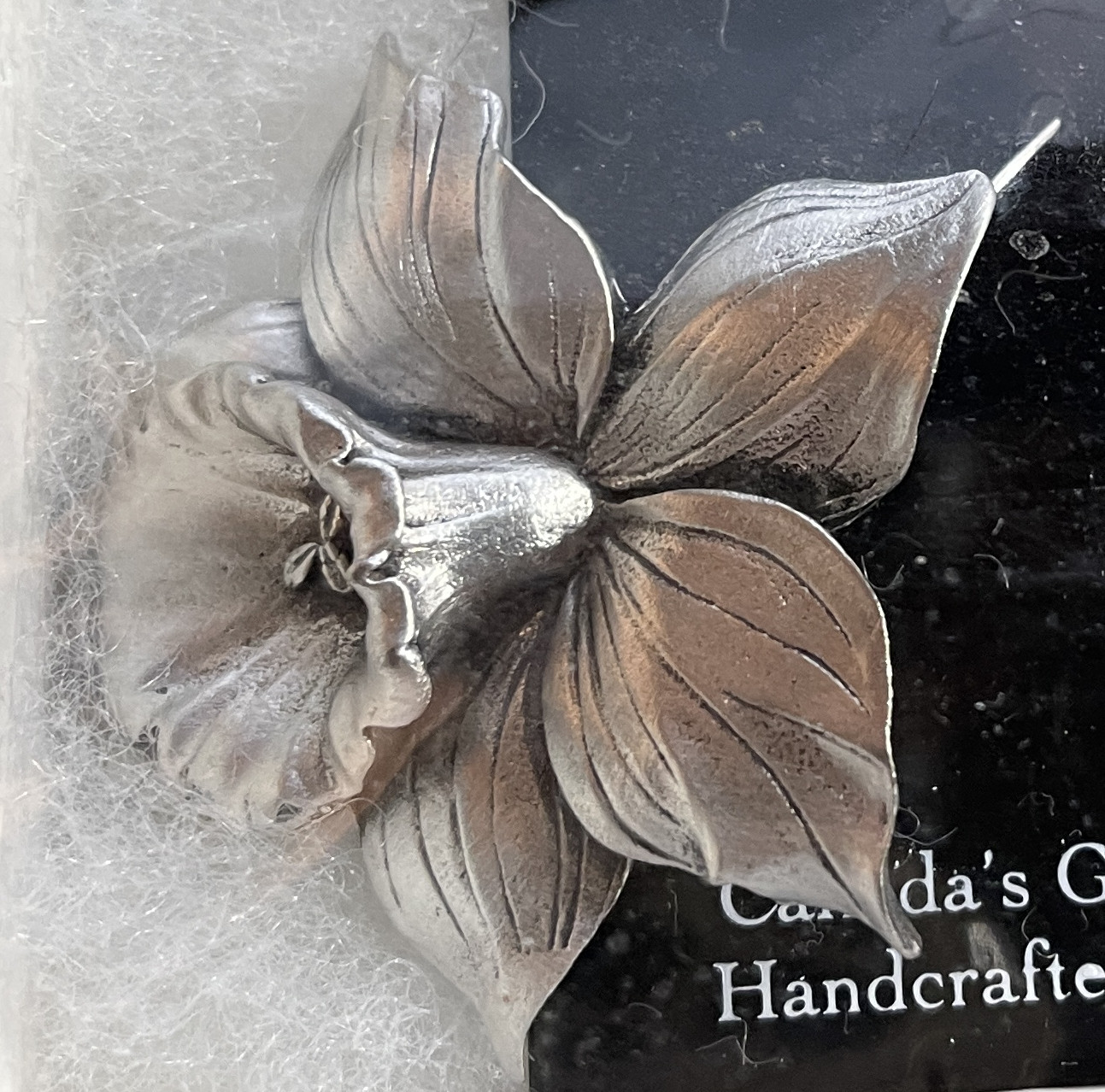 NEW Vintage 2002 HANDCRAFTED Fine Pewter Brooch Pin from Seagull Pewter bz 16z