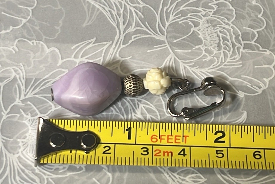 Vintage Lavender, White & Cream “carved” Flower Beaded Necklace & Earrings Set