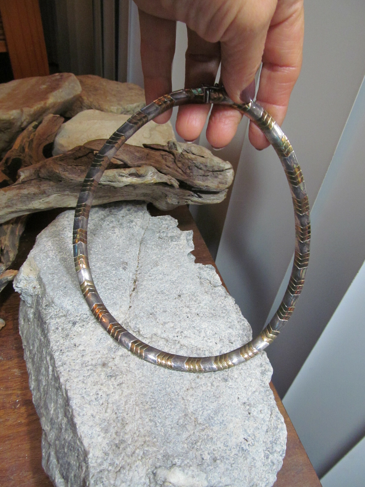 Sterling Silver 925 SAS Italy Herringbone Two Tone 8mm Collar Necklace 36.3g