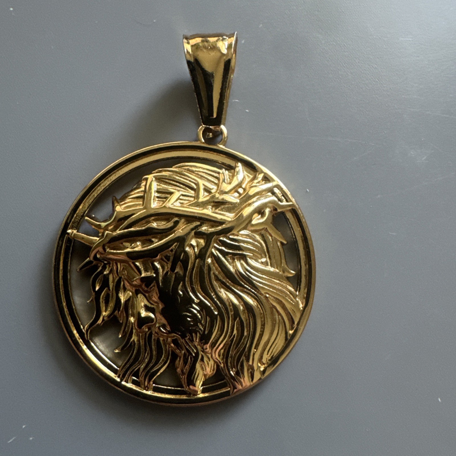 Crown Of Thorns Jesus Christ Head Pendant Stainless Steel 24” Chain Gold Plated