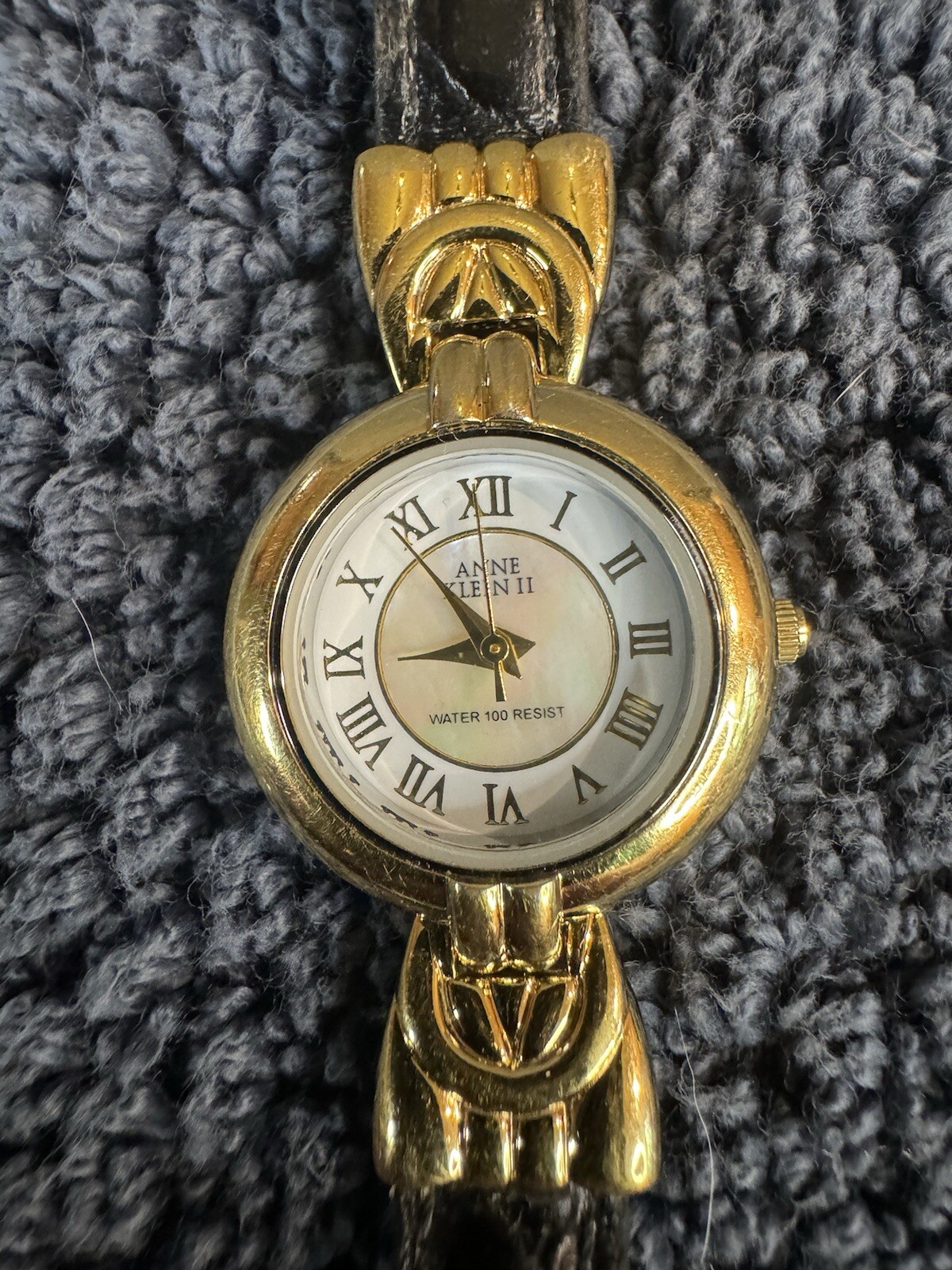 ANNE KLEIN II 10/2359 Womens Watch Black Leather band Gold Tone MOP dial New Bat