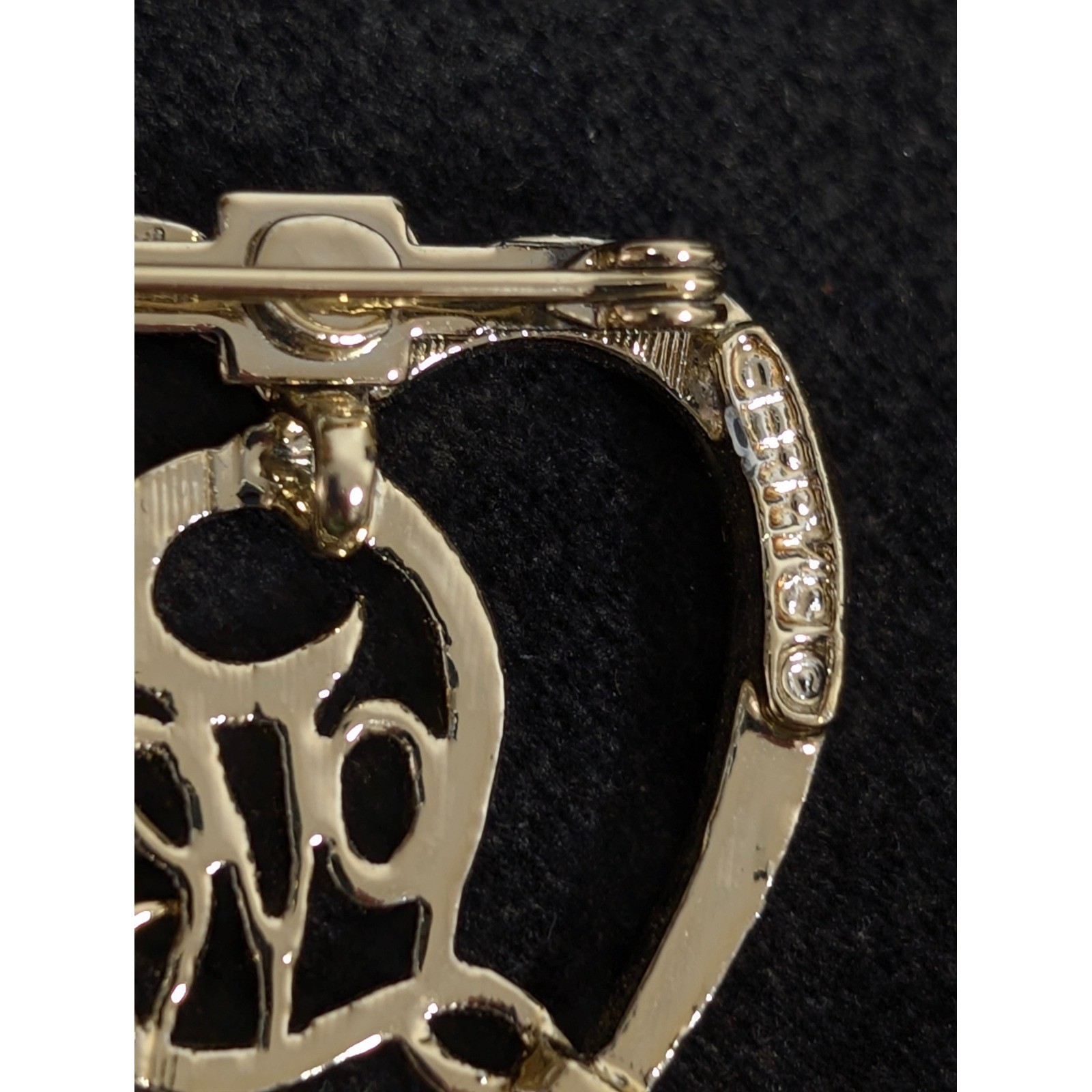 Vintage Gerry’s Gold Tone Love Heart Brooch Pin Rhinestone Accent Signed