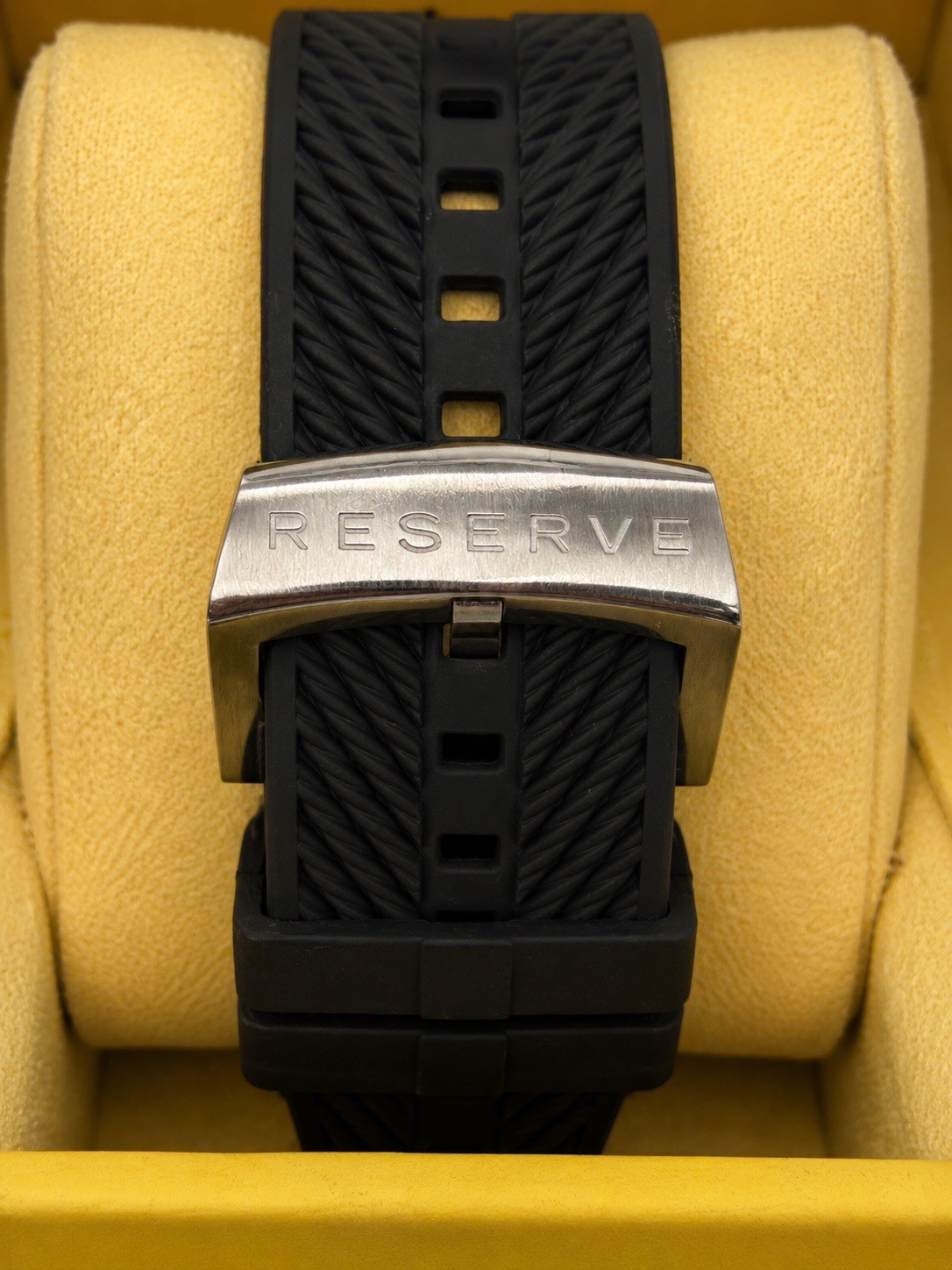 Invicta Reserve Bolt Zeus 0828 51mm MOP Chronograph Swiss