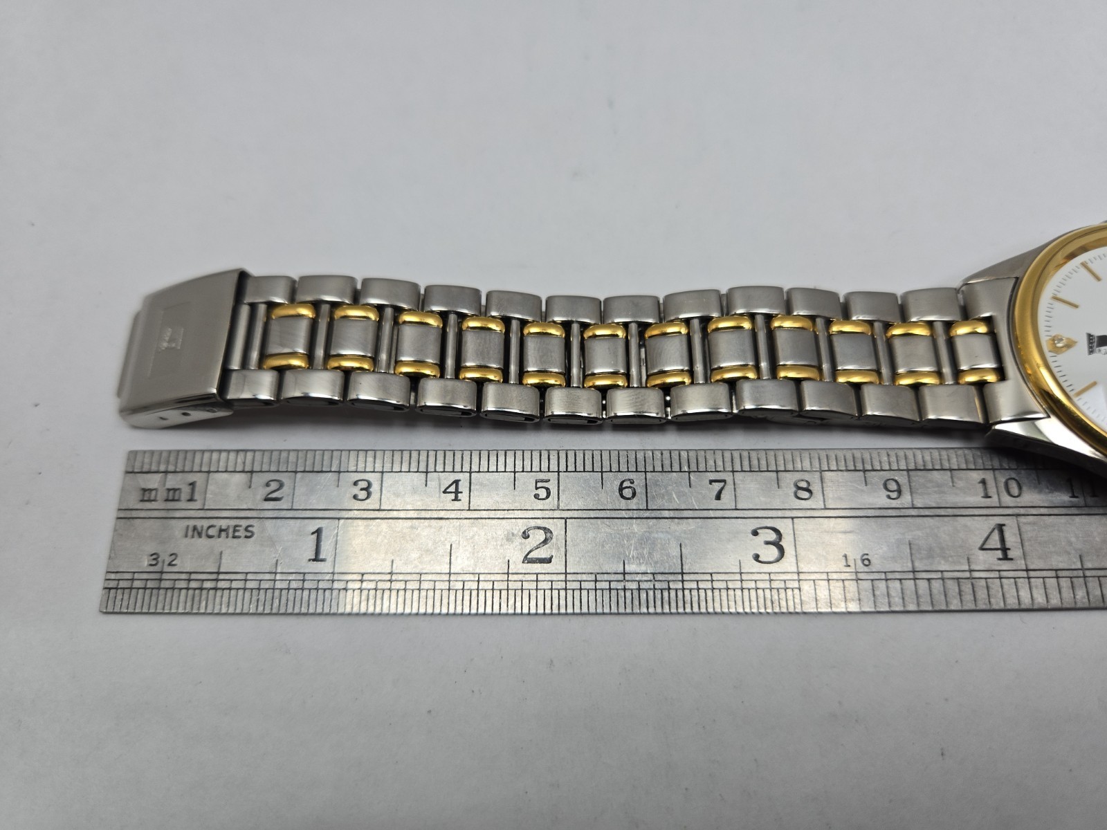 Divine Beijing Spacecrafts 1958 1998 Quartz Day Date Watch Two Toned New Battery