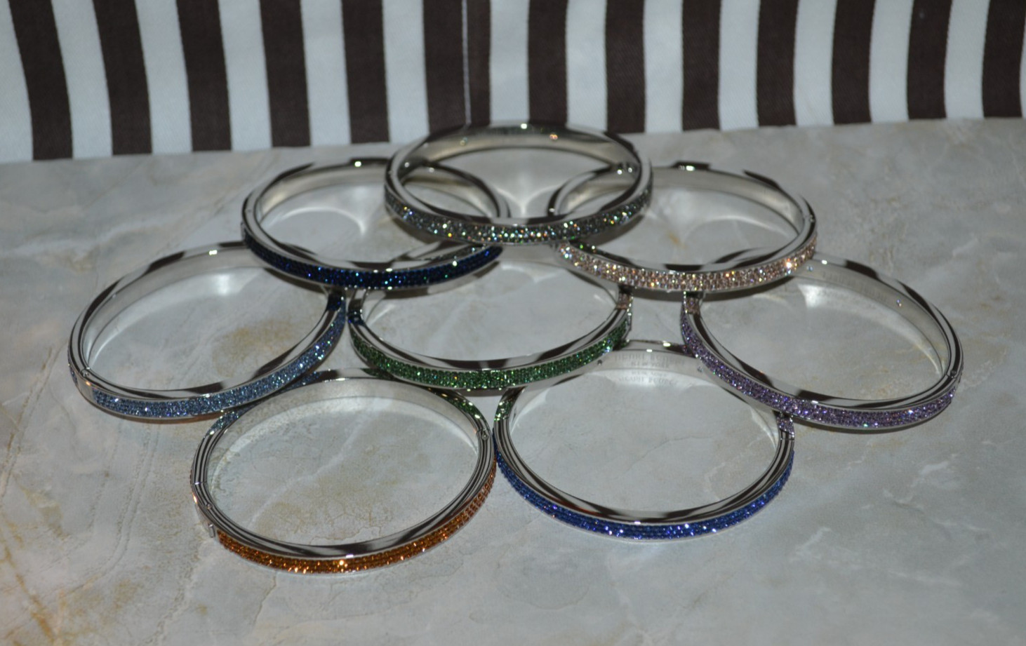 Henri Bendel Rocks Skinny Bangle – Size Petite
