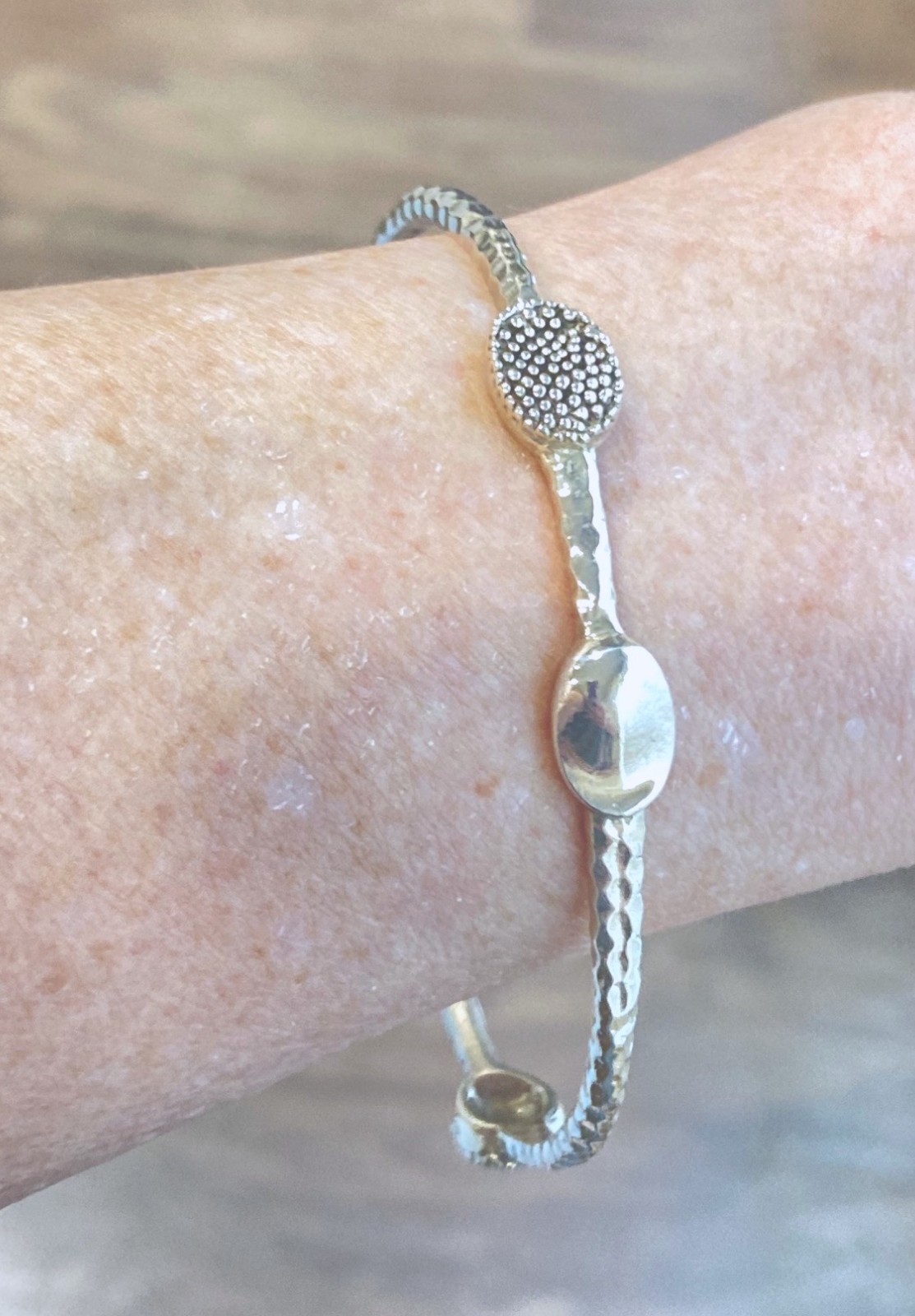 Michael Dawkins Sterling Organic Hammered & Caviar Dot Slip-on Bangle 14.9g S/M