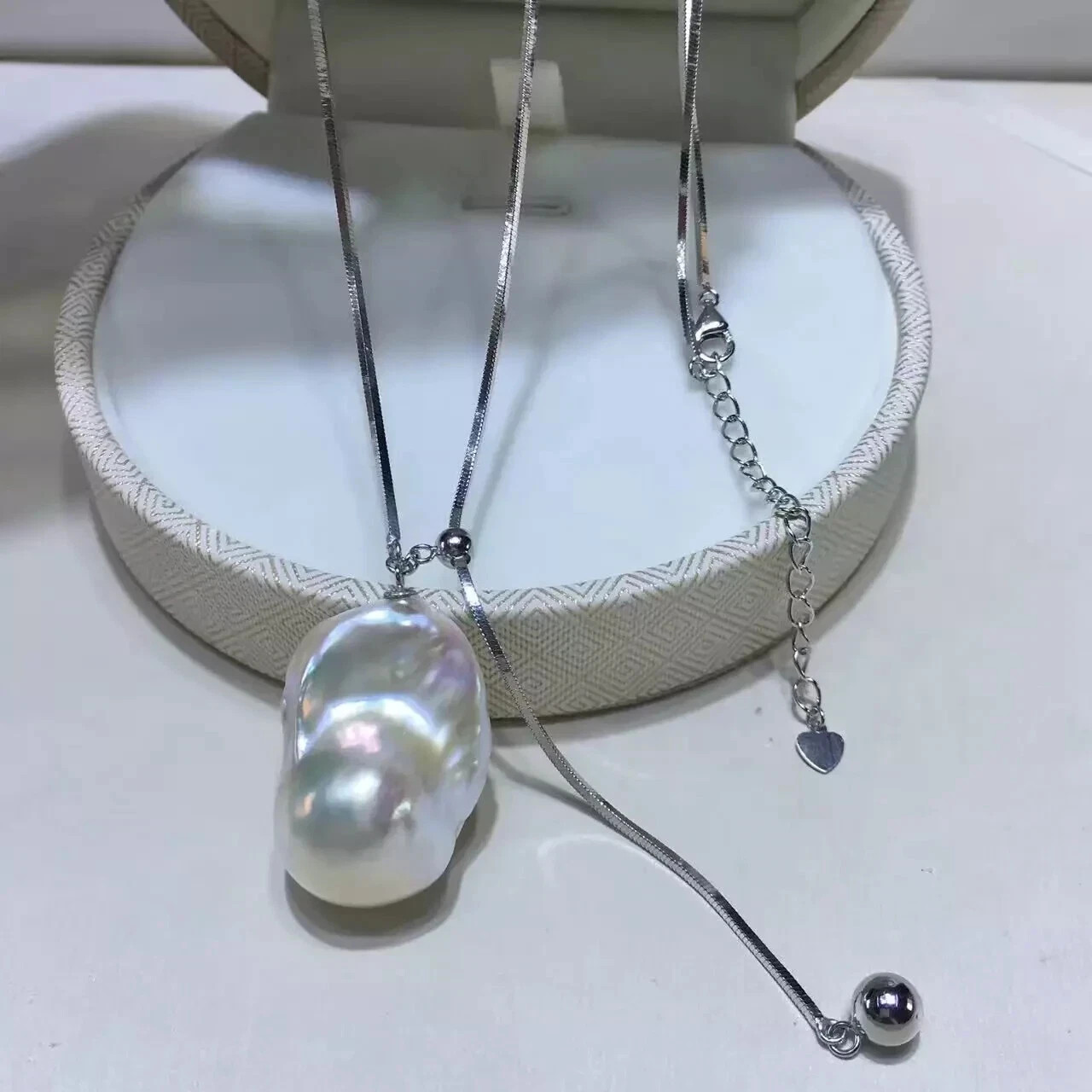gorgeous 25*29 mm south sea baroque white pearl pendant 925s sumptuous gift
