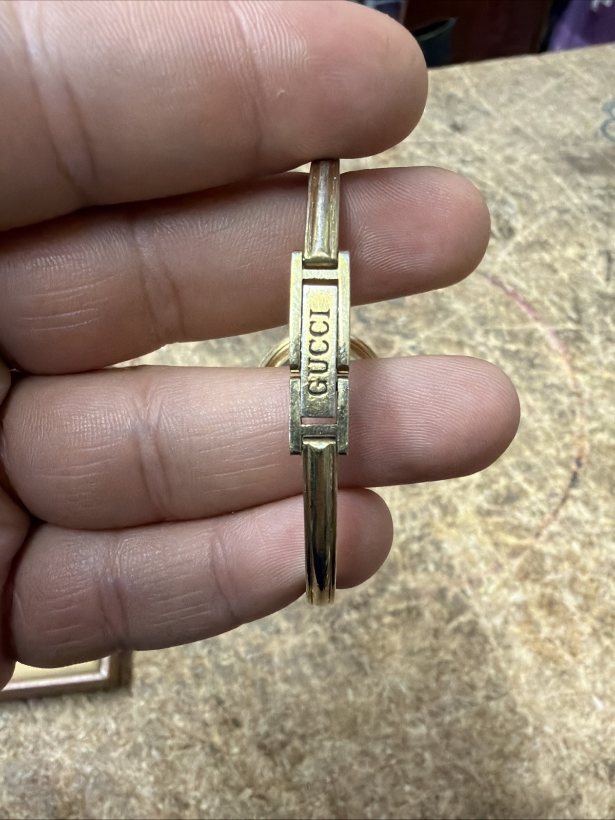 Vintage Gucci 1100-L Women’s Bangle Watch w/Original Box & 12 Bezels *RARE*