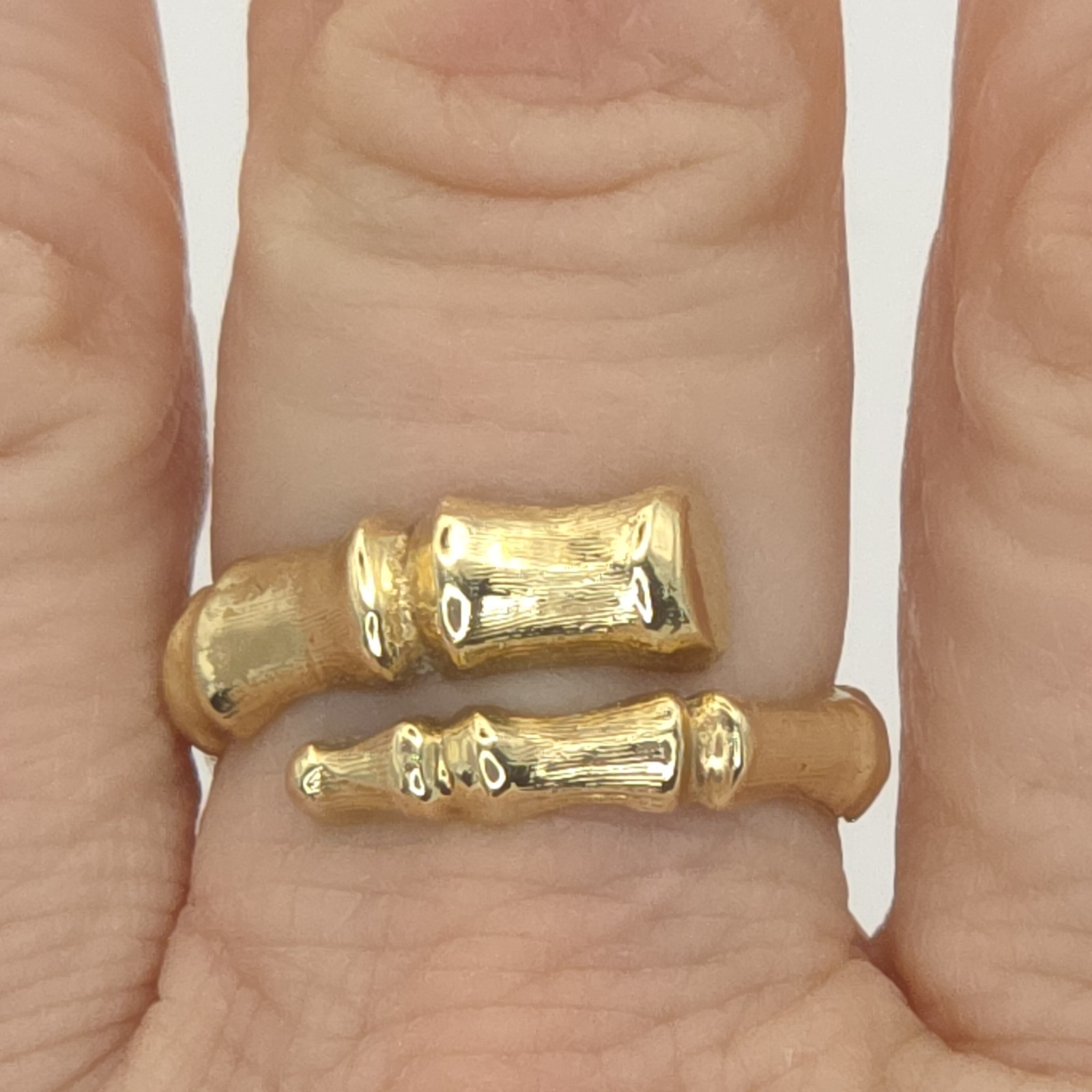 14k YELLOW Solid Gold Open Wrap Ring Size 7 Bamboo or Skeleton Finger 4.40 Grams