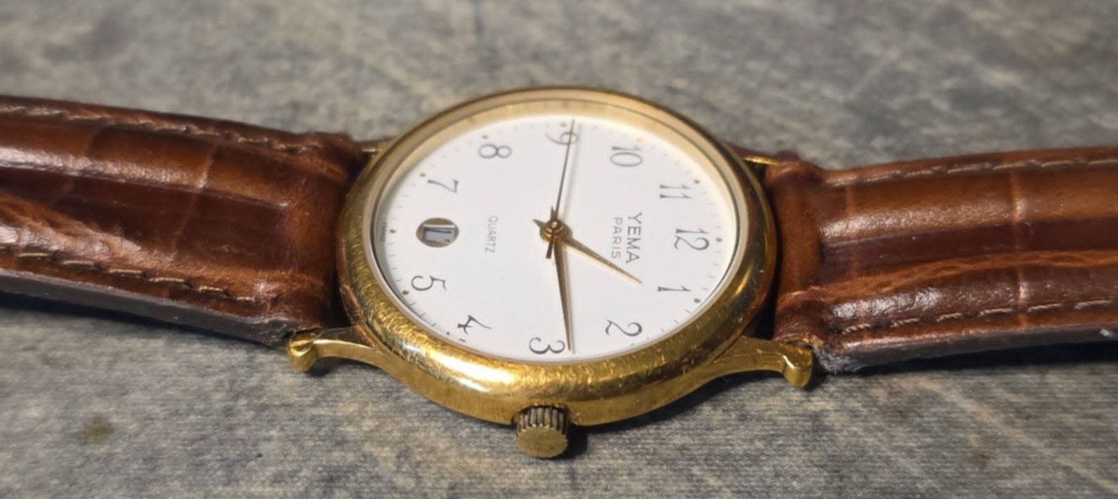 Vintage YEMA Paris Quartz Watch Gold Tone Working Y85083
