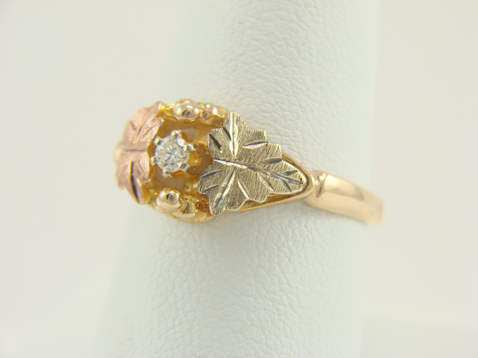 Landstroms 10K Black Hills Gold Diamond Ring Size 8.34