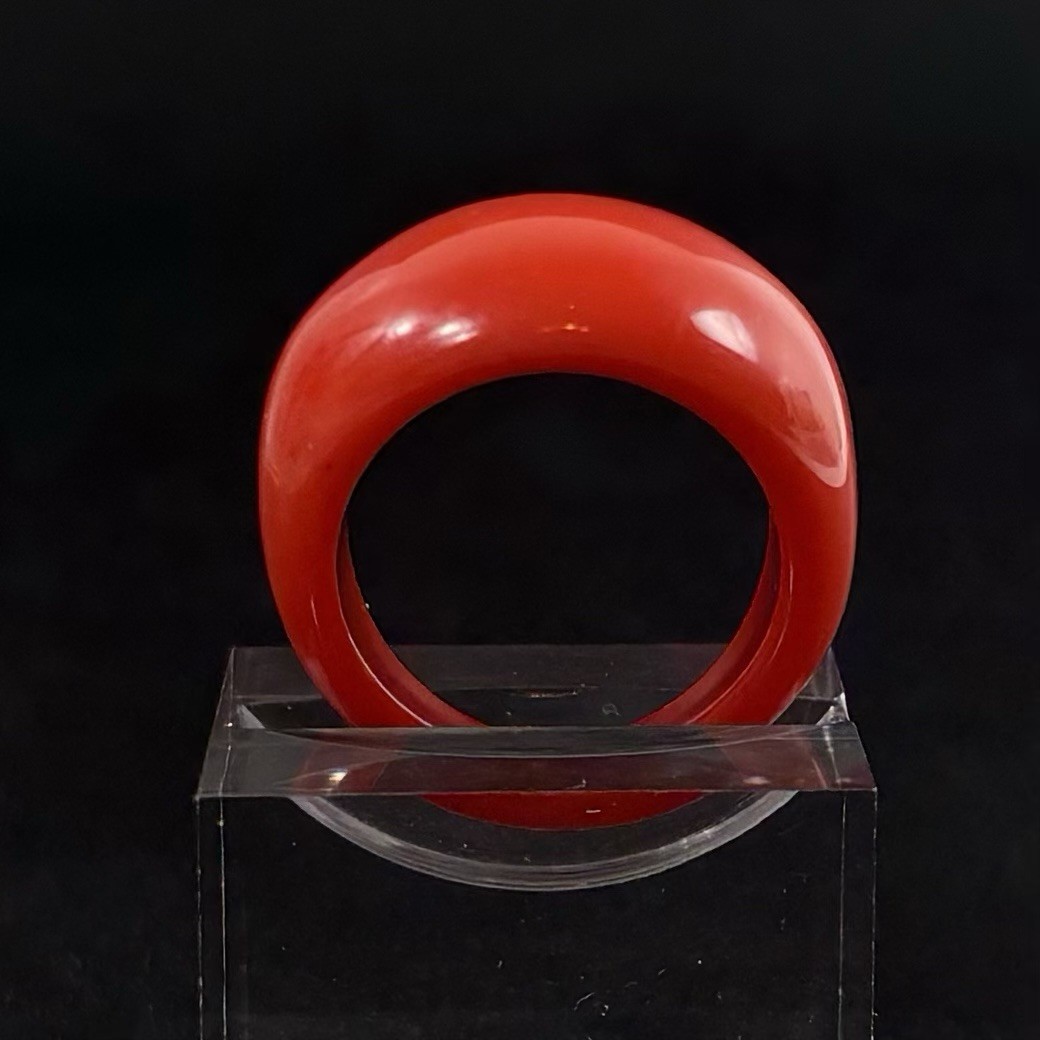 Vintage Lucite Acrylic RED Glossy Chunky Domed Ring Size 6.25 Mod Retro