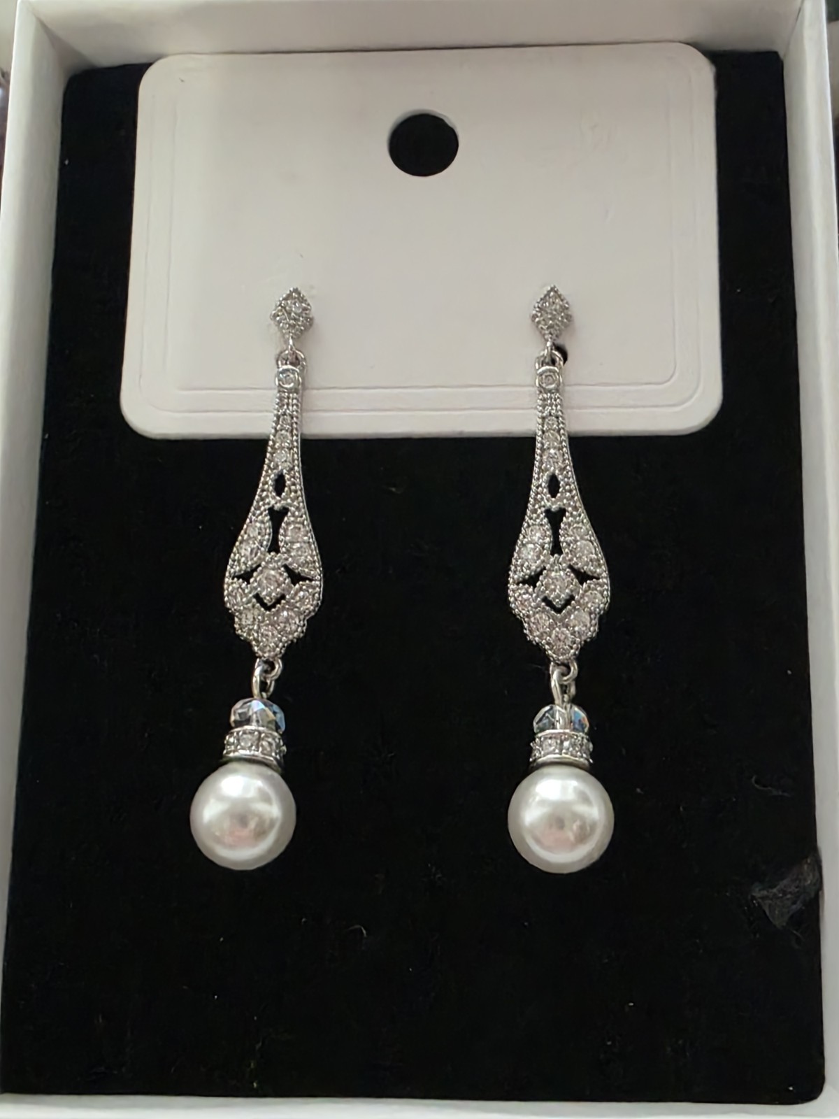 Sparkle In Zirconia Earrings Great Design Feminine 1.75″ Long Casual/Formal New
