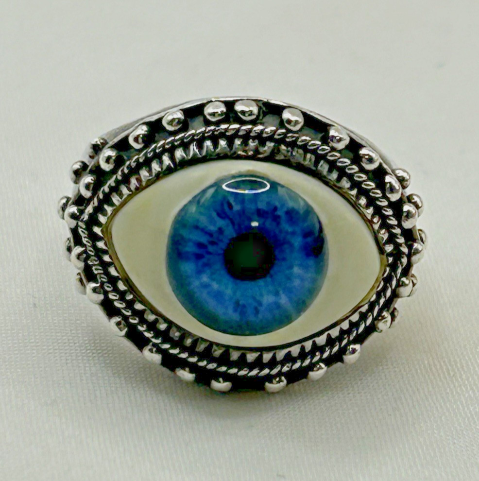 VTG Sterling Silver Human Eye Eyeball Men’s Pinky Ring Size 7.75 8.8 grams