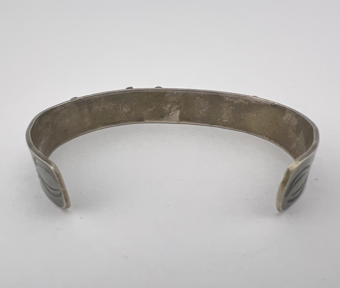 Vtg Fred Harvey Navajo Sterling Silver Turquoise Stamped Row Cuff Bracelet