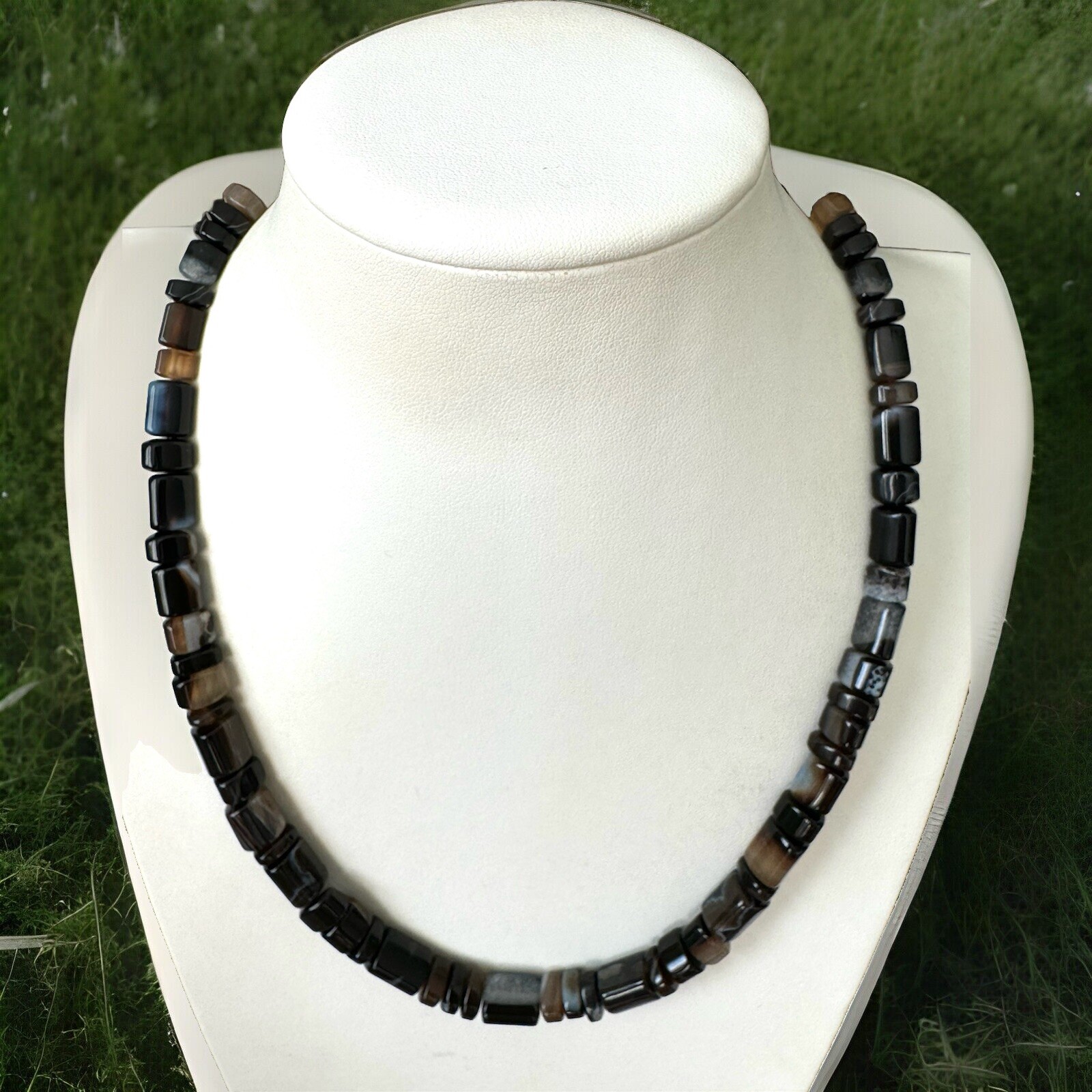 Stunning natural unique shape black and white Akate stone handmade necklace 61gm