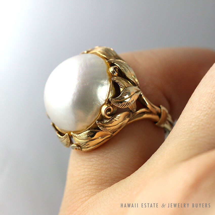 Ming’s Hawaii Mabe Pearl 16.6mm 14K Yellow Gold Ring Size 4-5