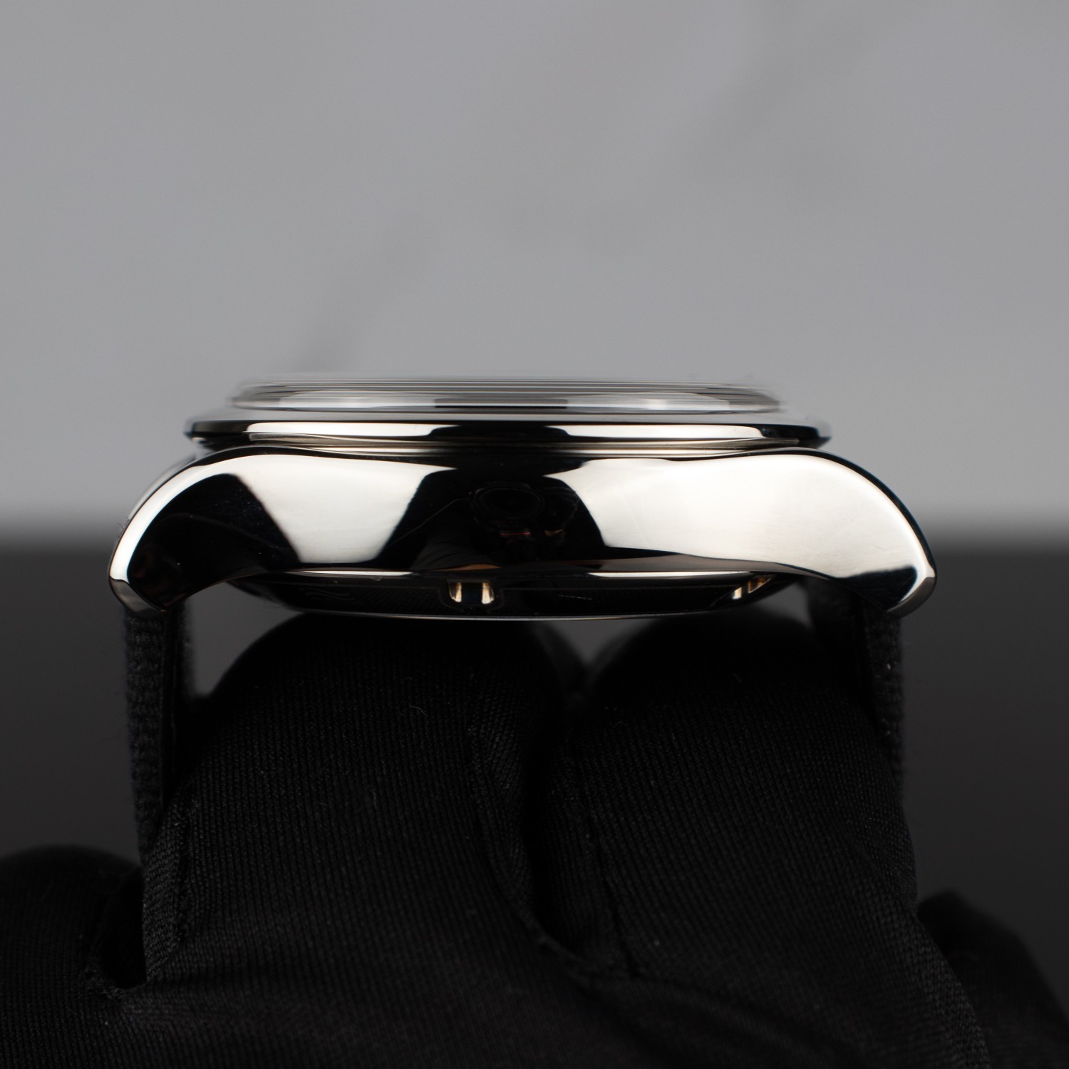 Carl F. Bucherer Manero 00.10927.08.33.01 – Box and Papers